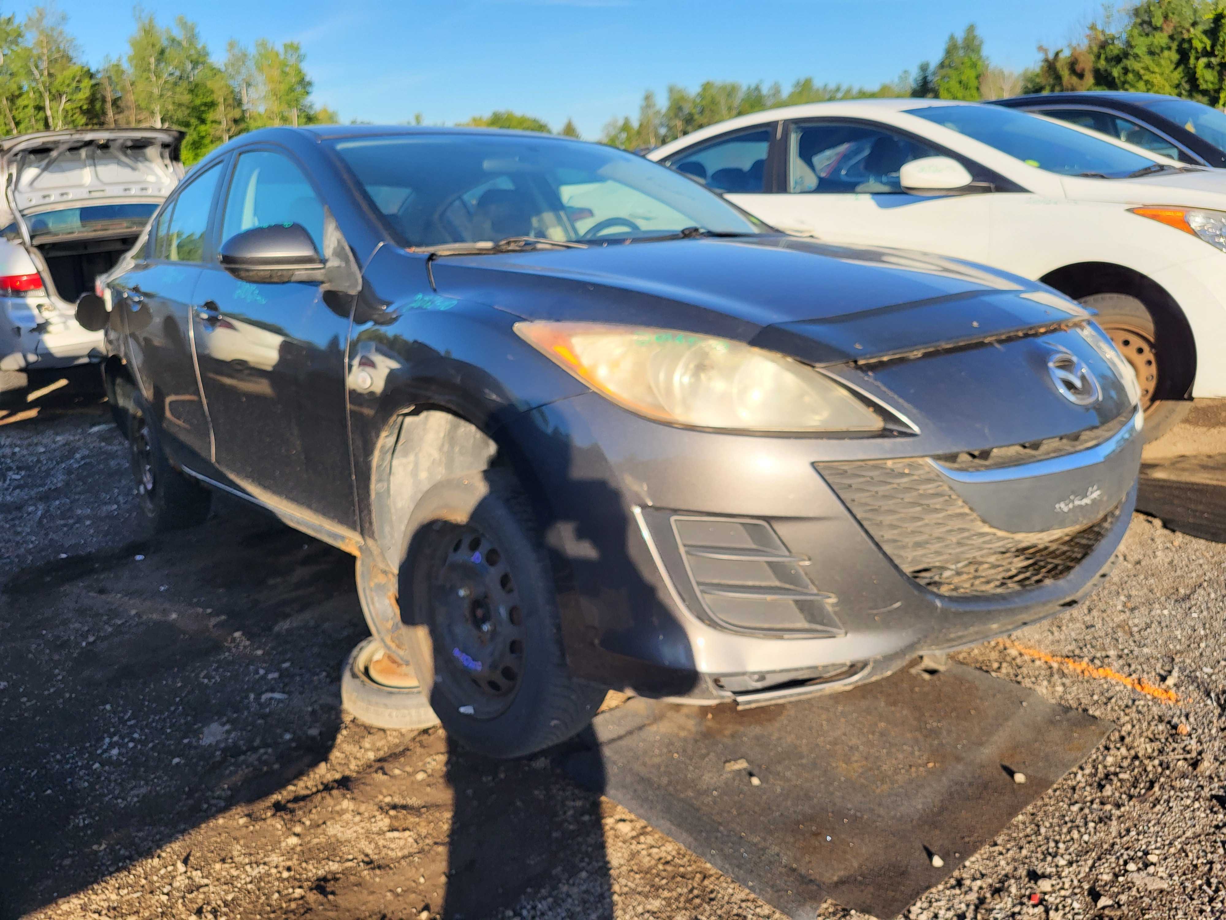 MAZDA MAZDA3 2010