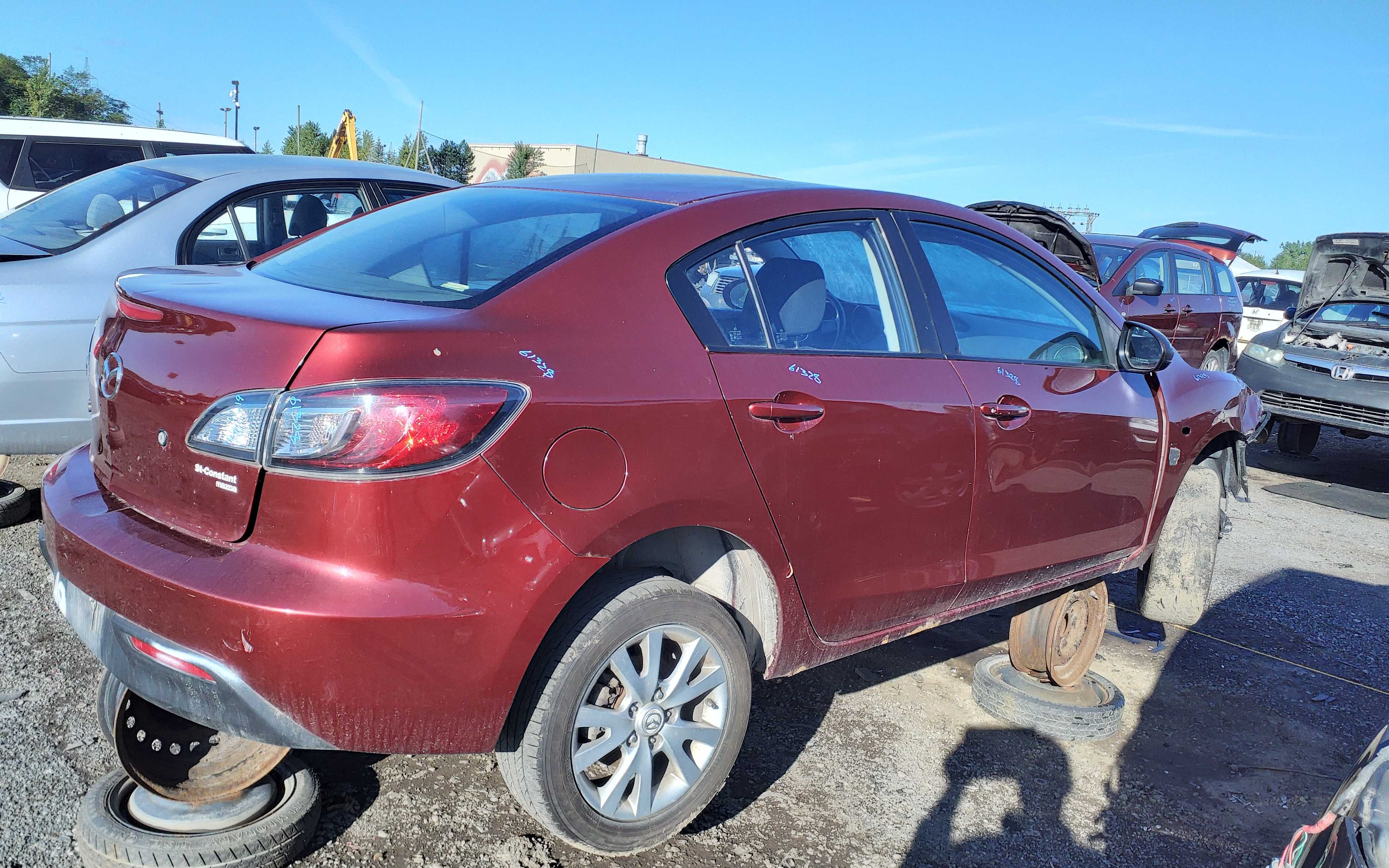 MAZDA MAZDA3 2010