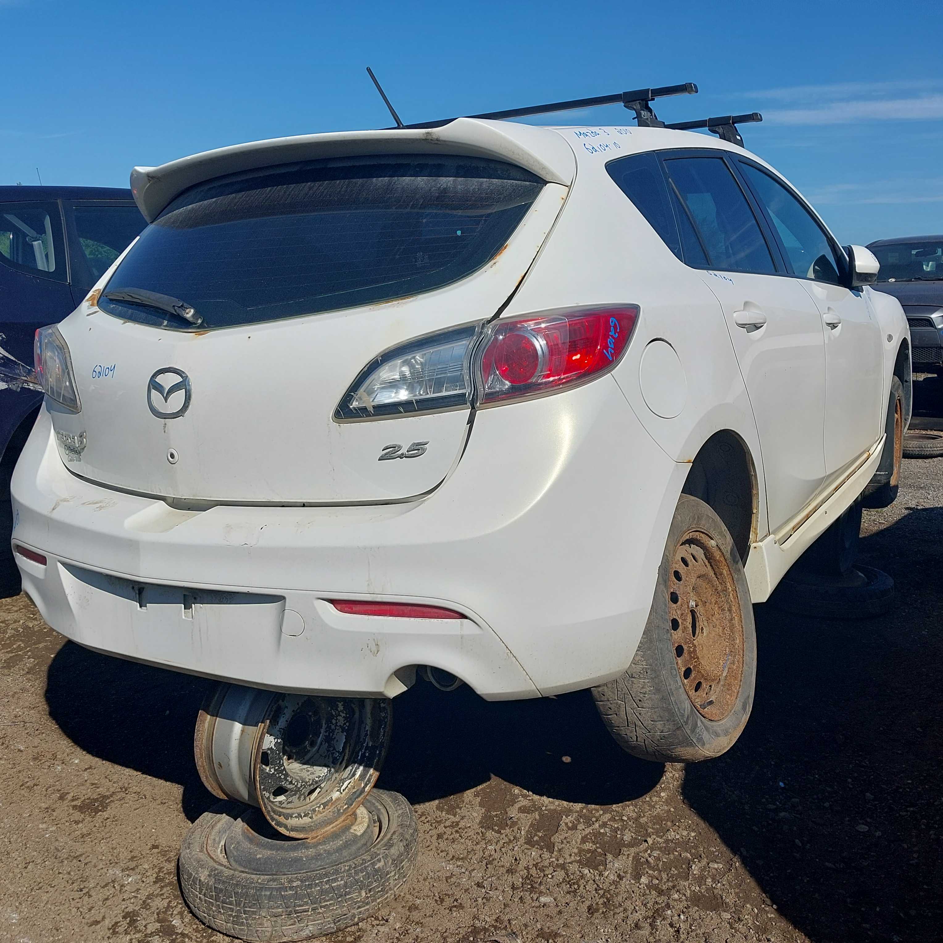 MAZDA MAZDA3 2010