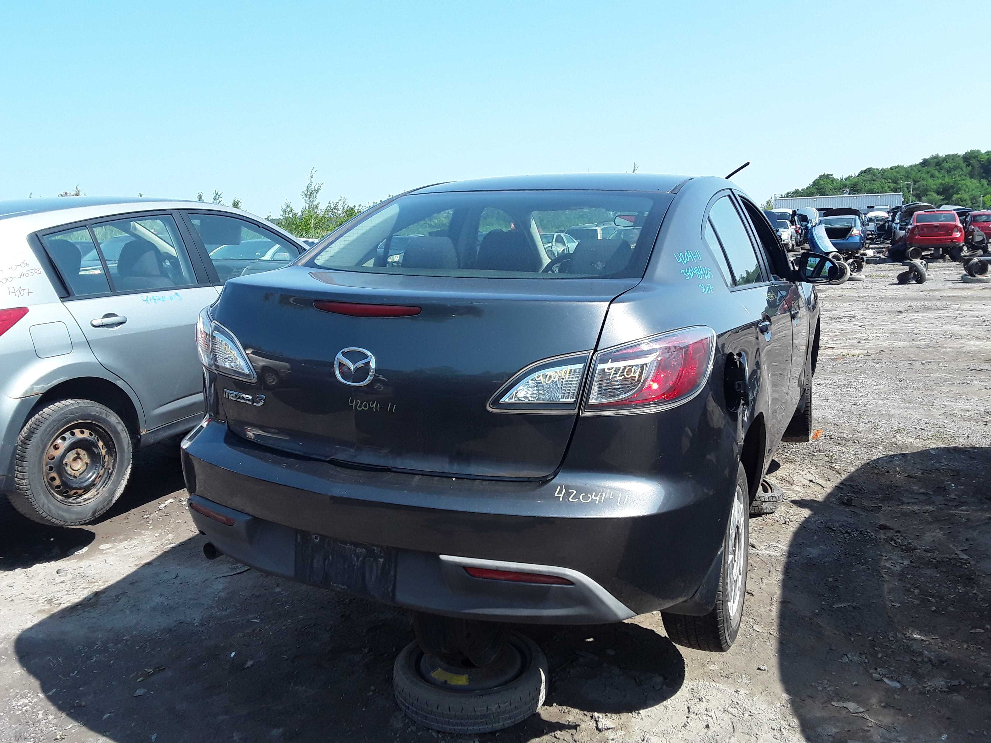MAZDA MAZDA3 2011