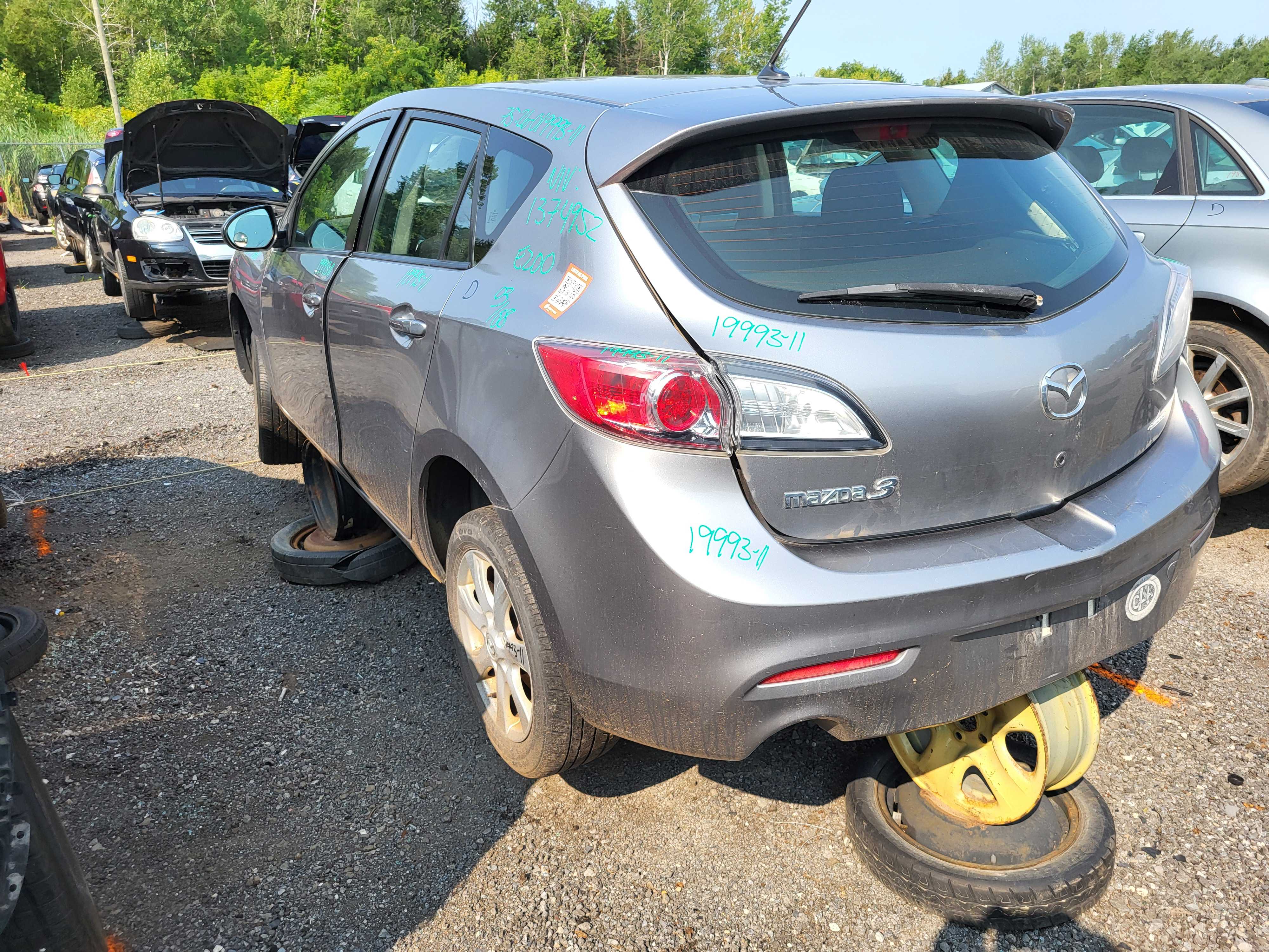 MAZDA MAZDA3 2011