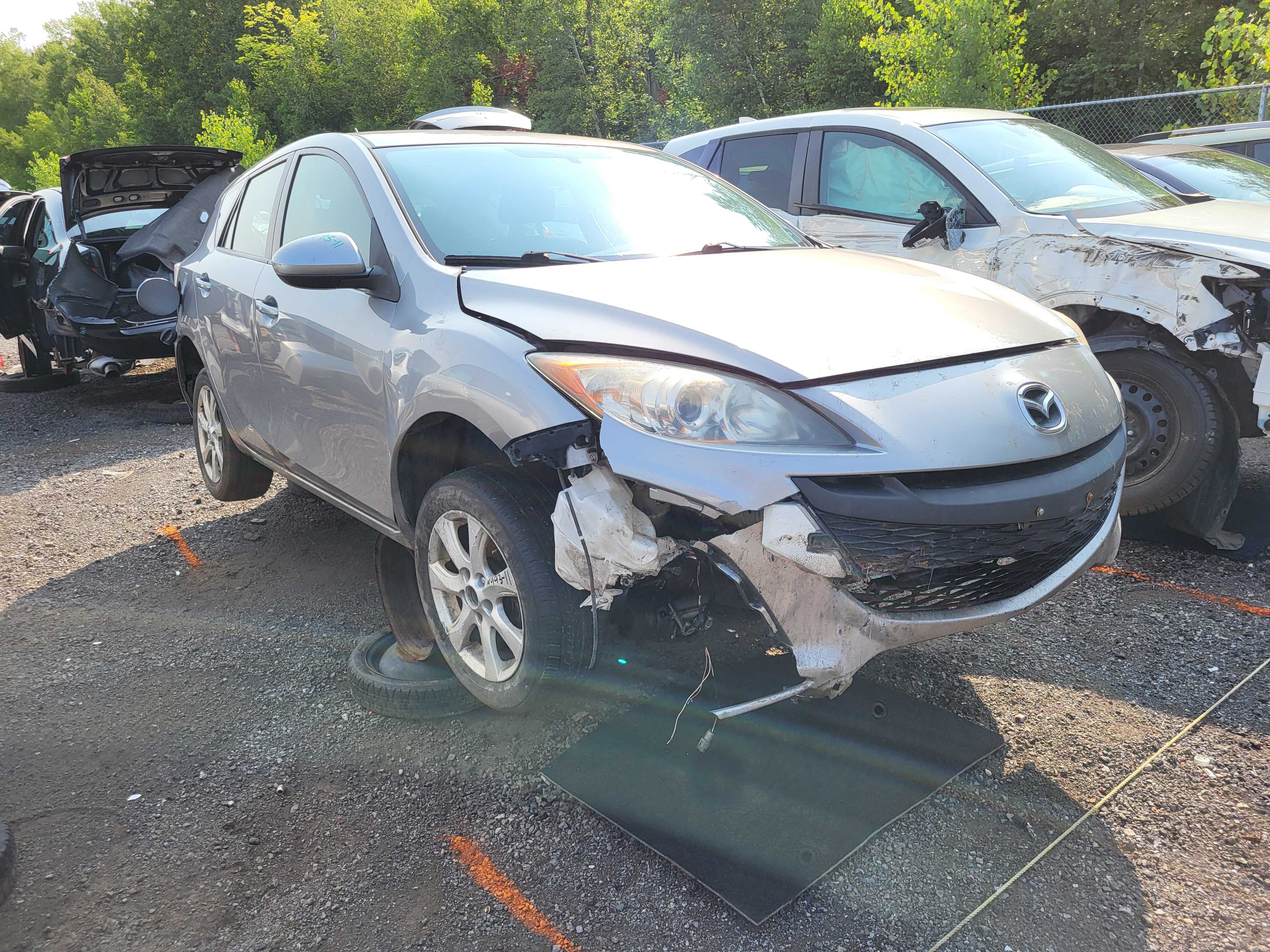 MAZDA MAZDA3 2011