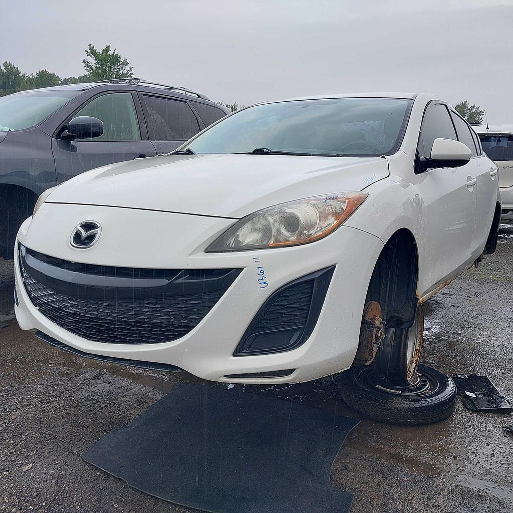 MAZDA MAZDA3 2011