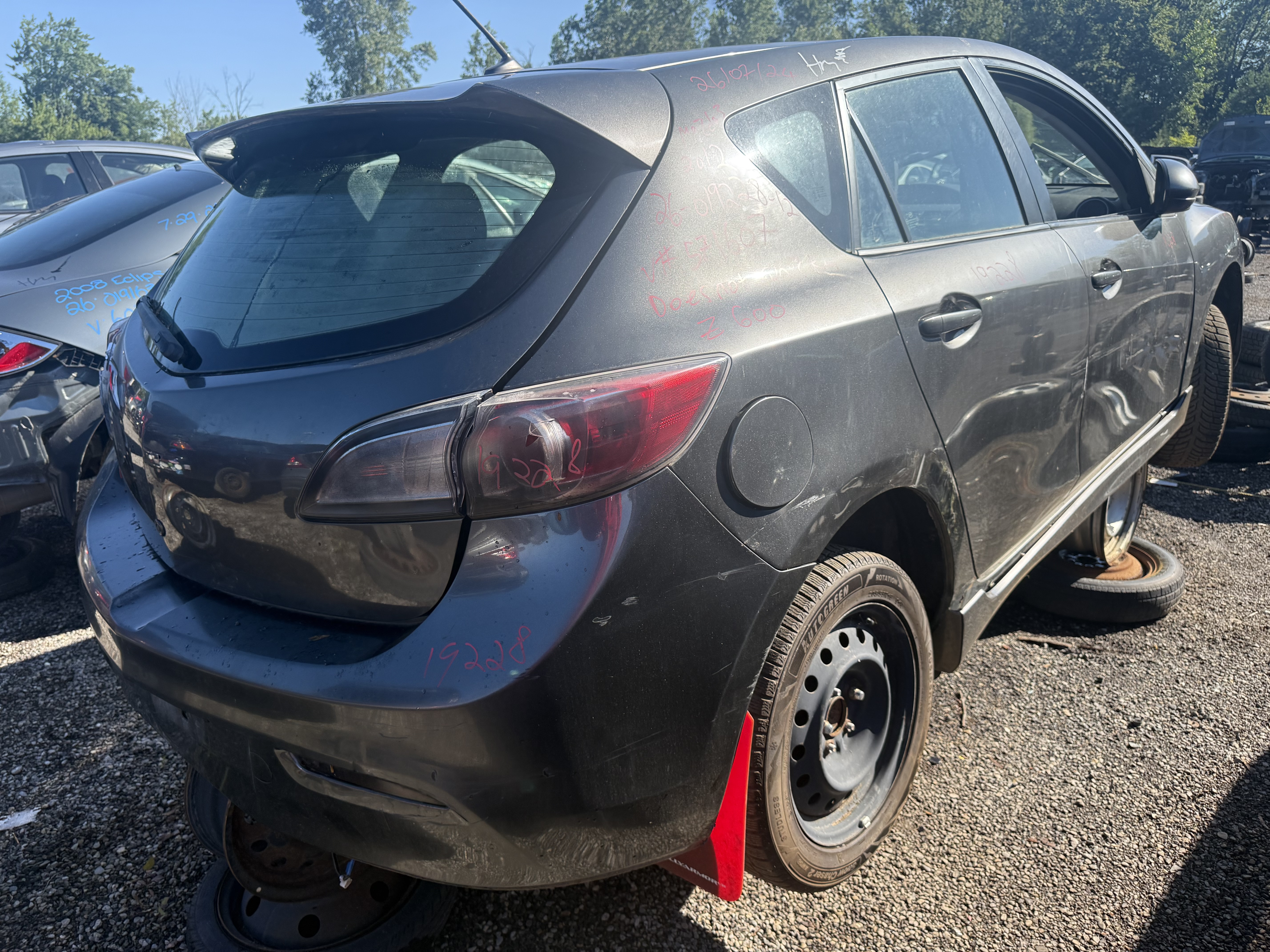 MAZDA MAZDA3 2012