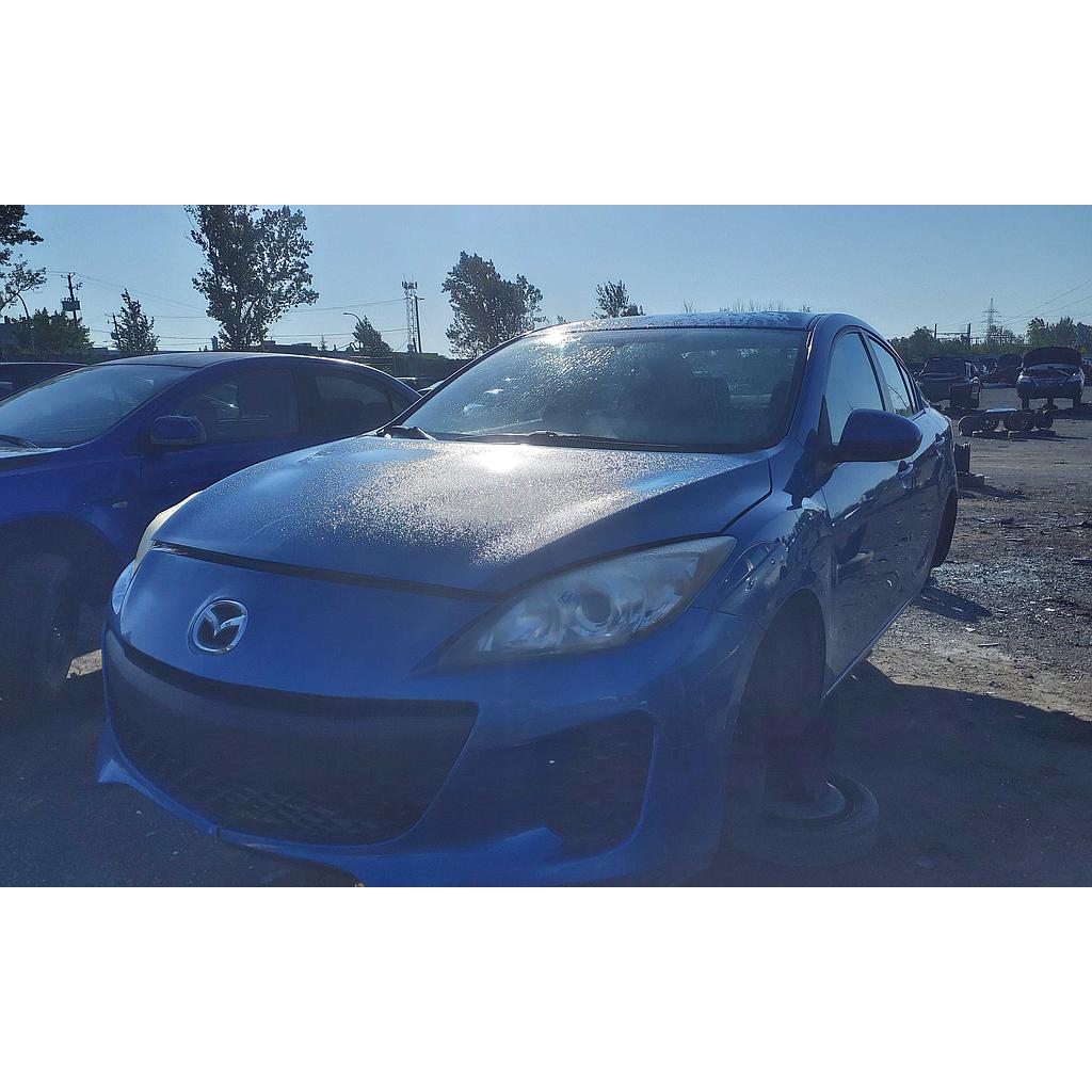 MAZDA MAZDA3 2012