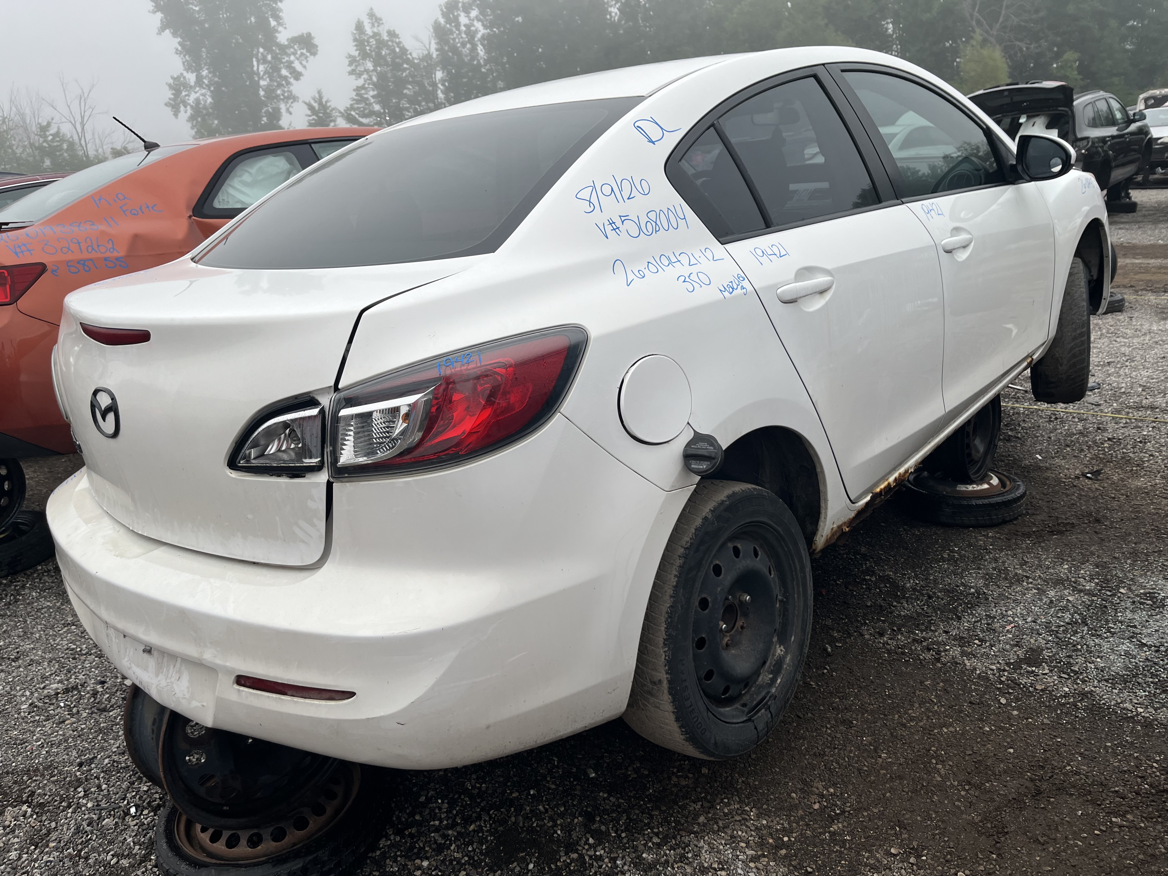 MAZDA MAZDA3 2012