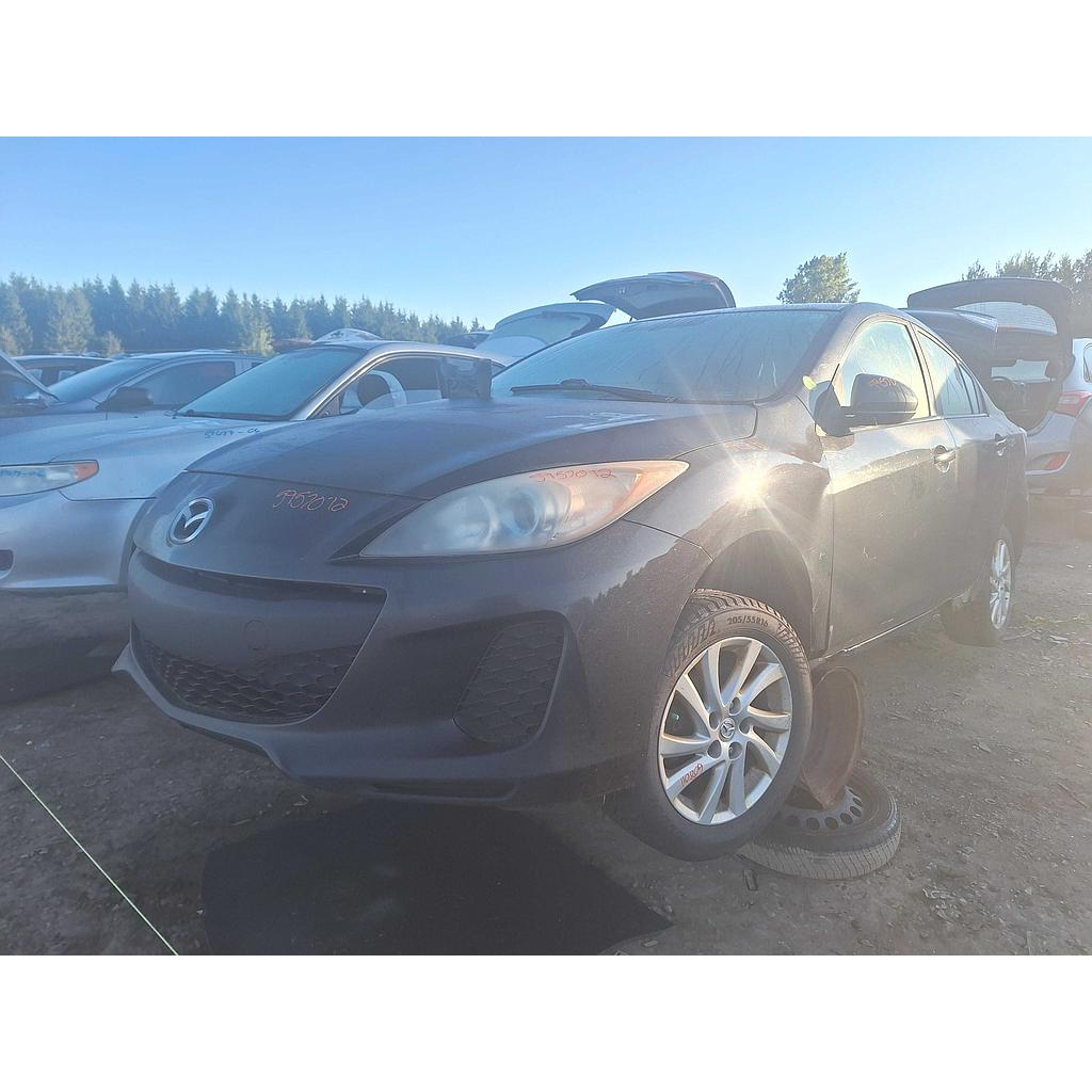 MAZDA MAZDA3 2012
