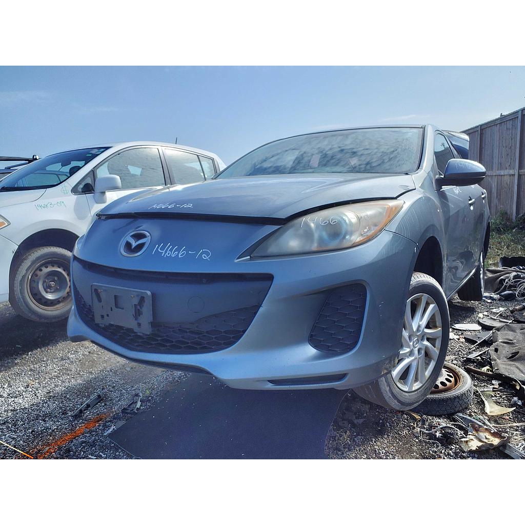 MAZDA MAZDA3 2012