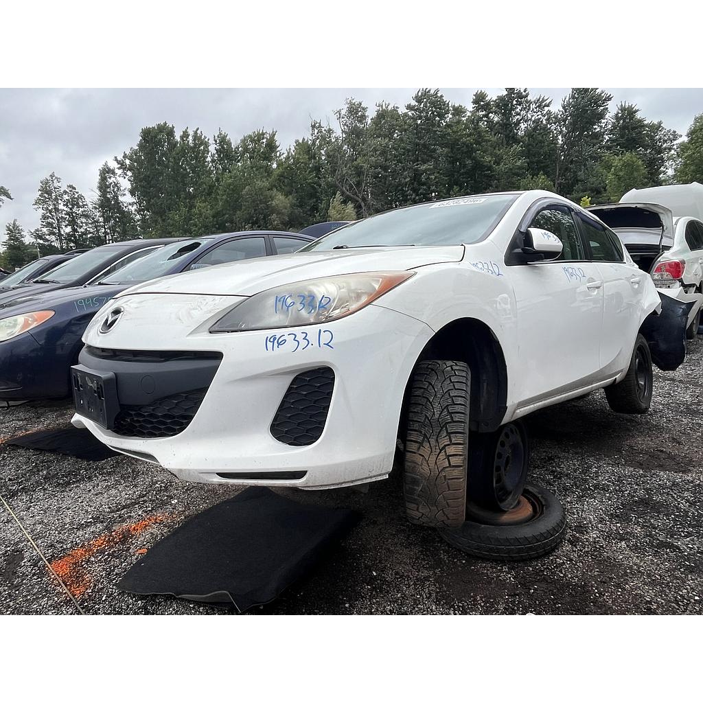 MAZDA MAZDA3 2012