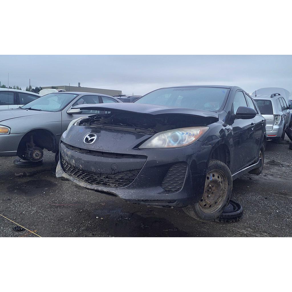 MAZDA MAZDA3 2012