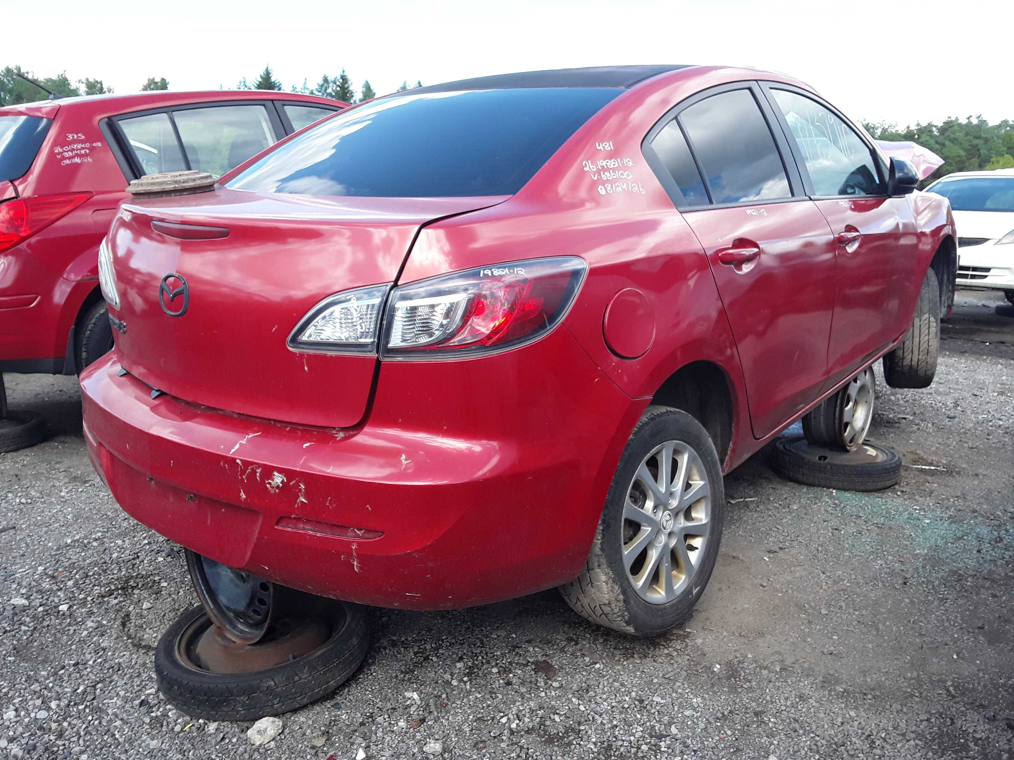 MAZDA MAZDA3 2012