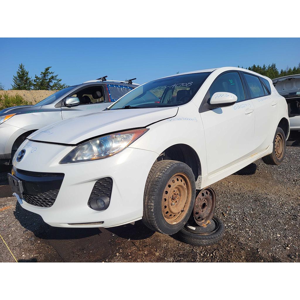 MAZDA MAZDA3 2013