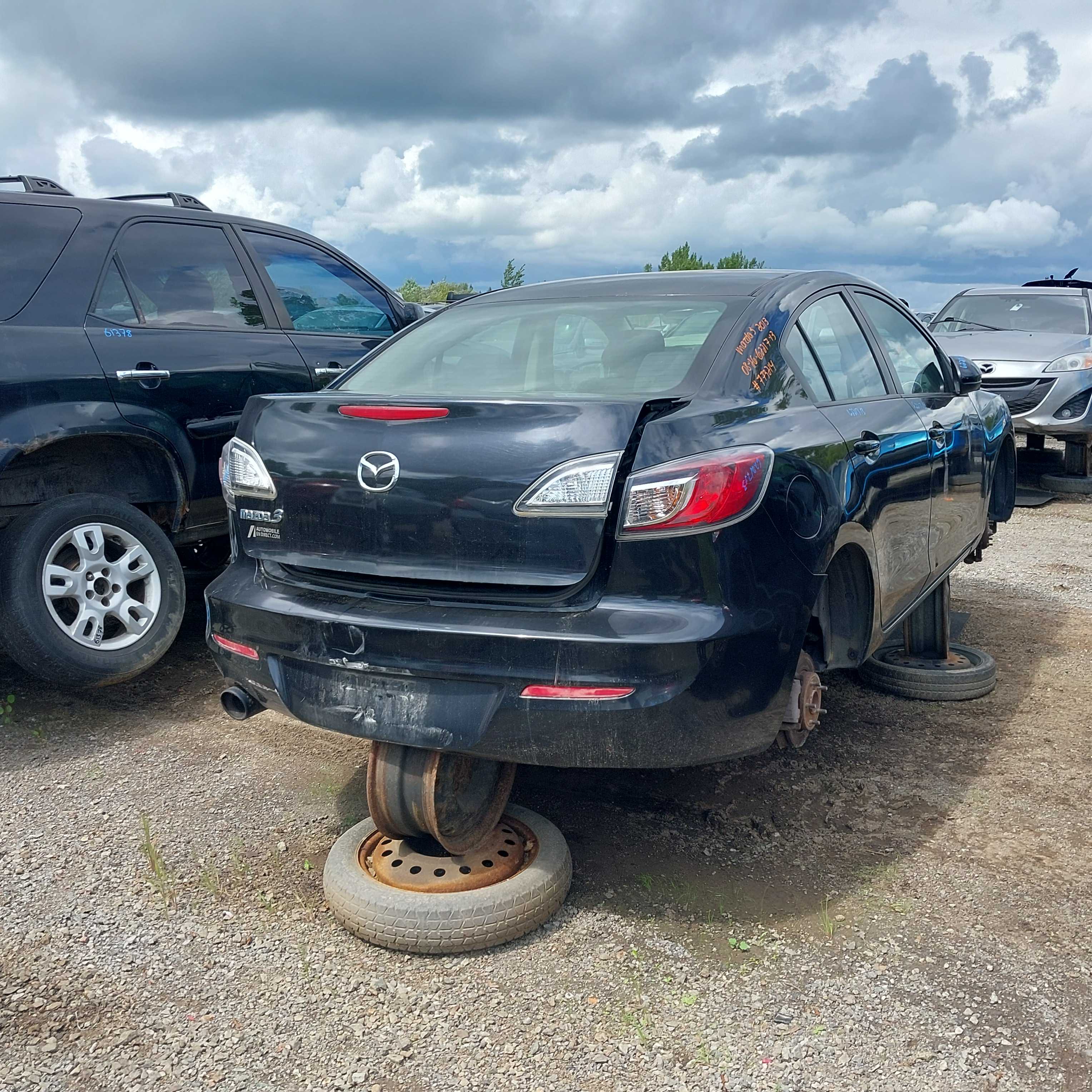 MAZDA MAZDA3 2013