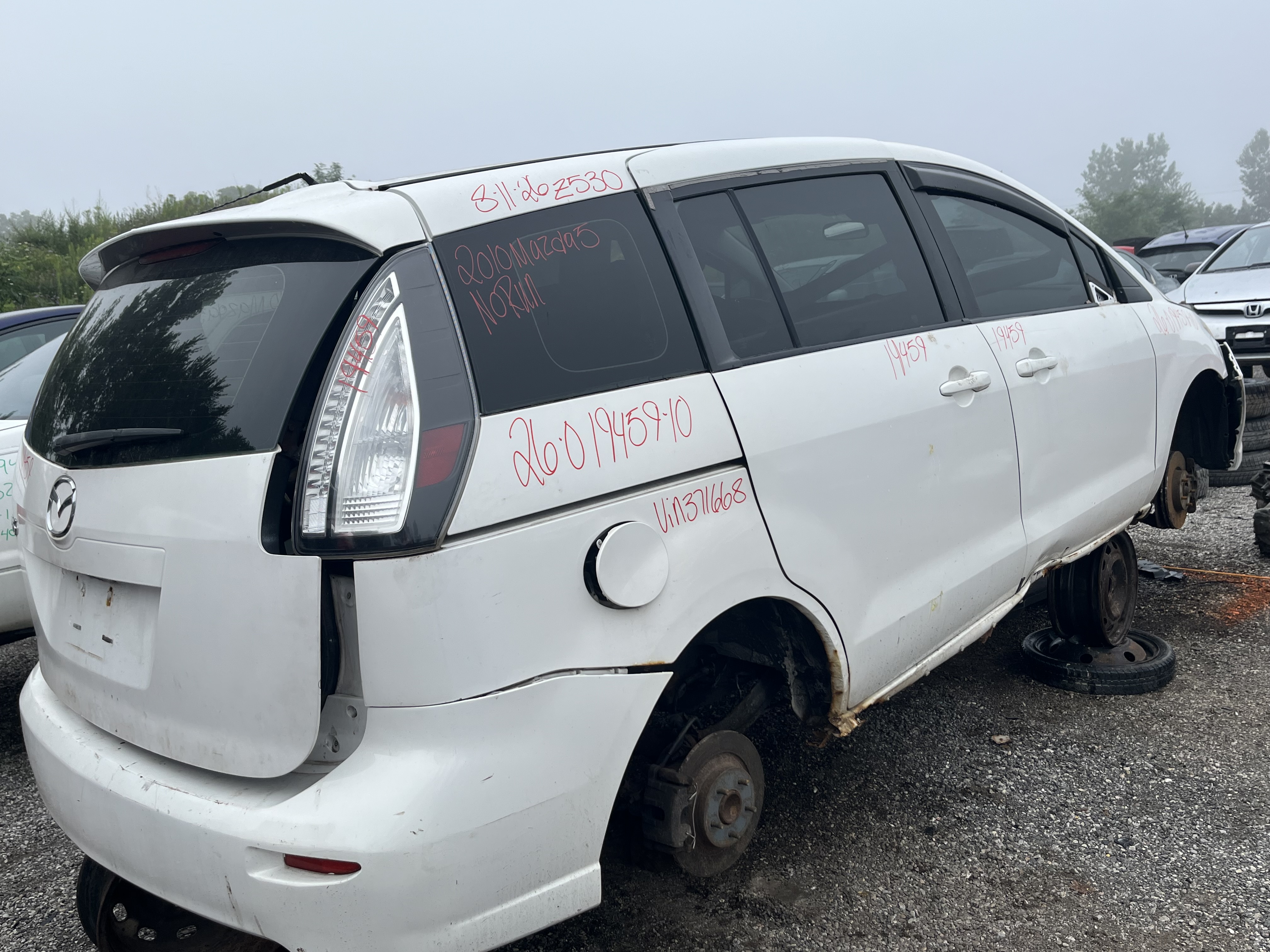 MAZDA MAZDA5 2010