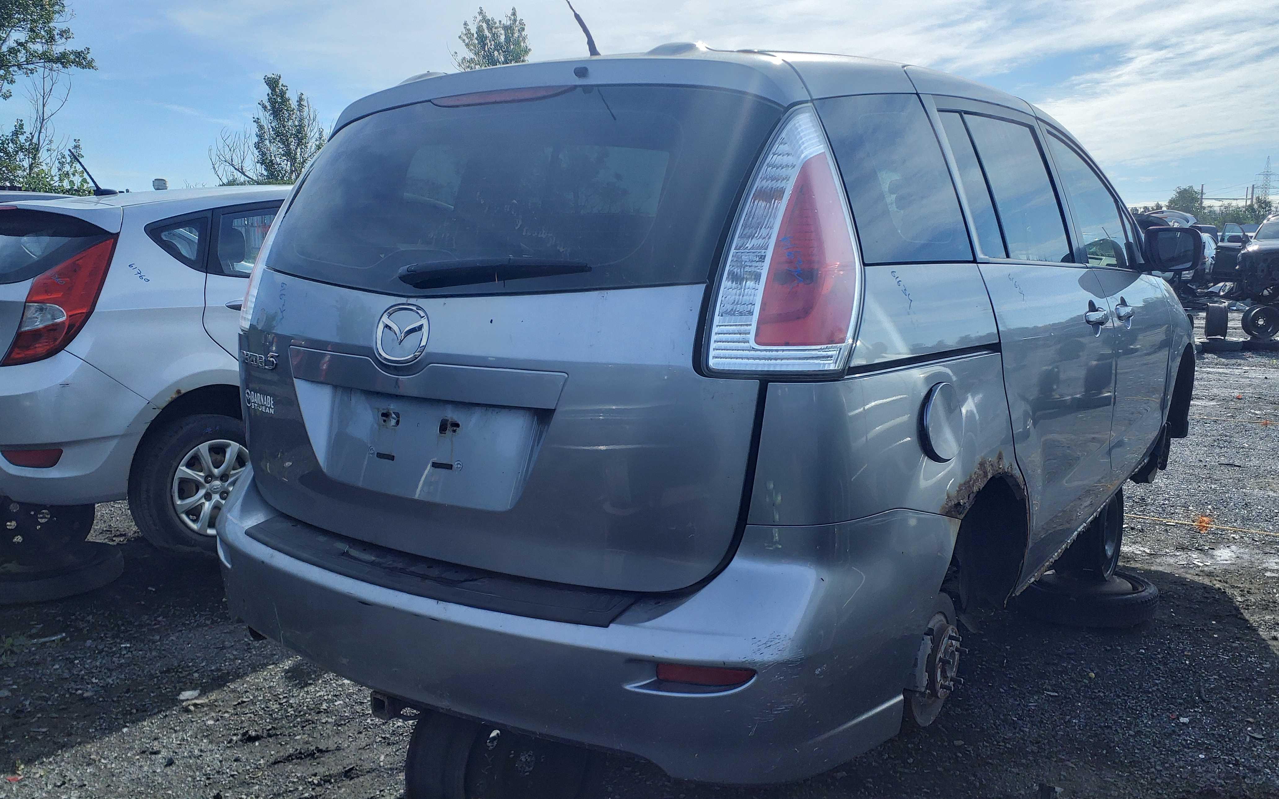 MAZDA MAZDA5 2010