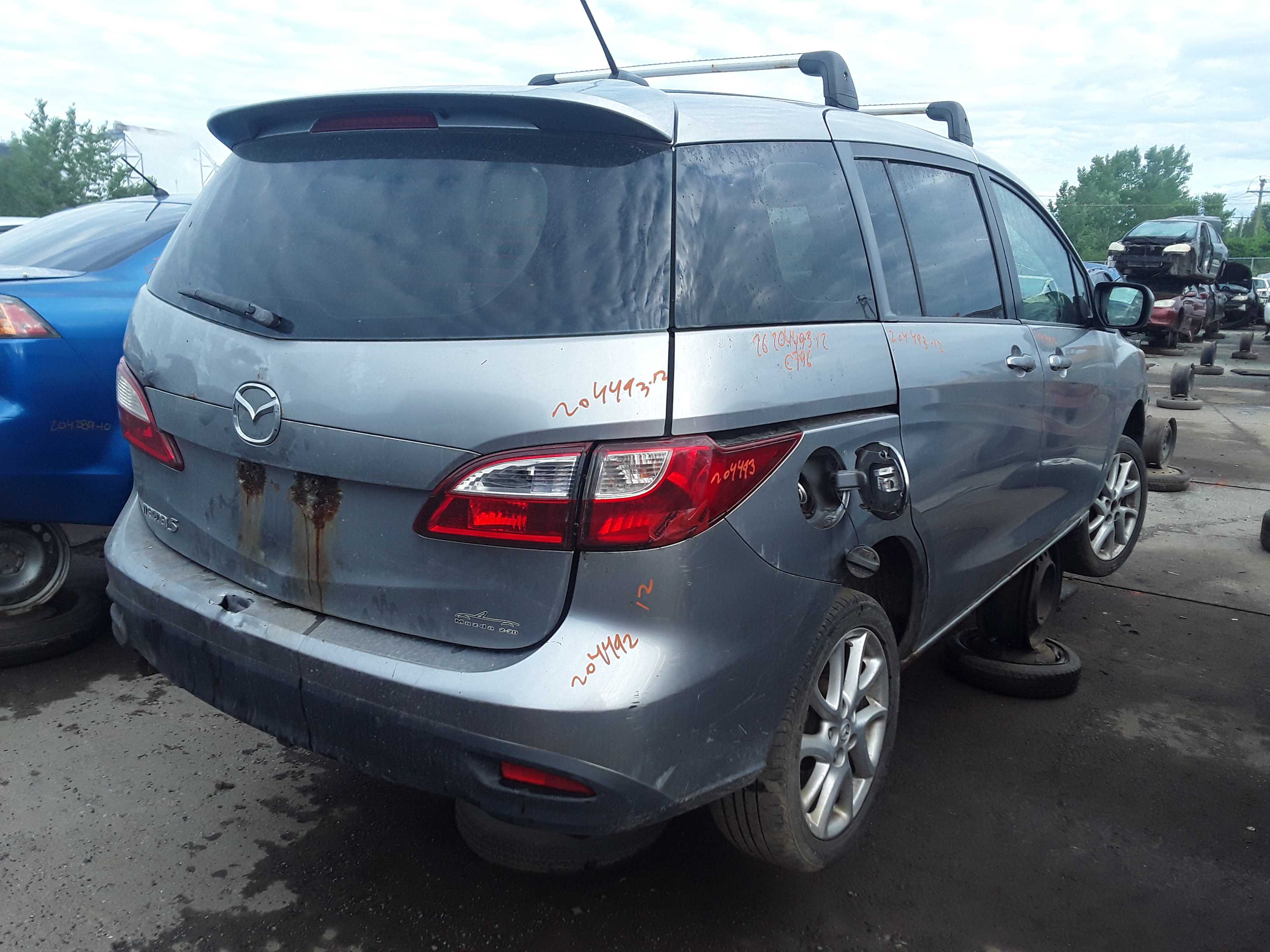 MAZDA MAZDA5 2012