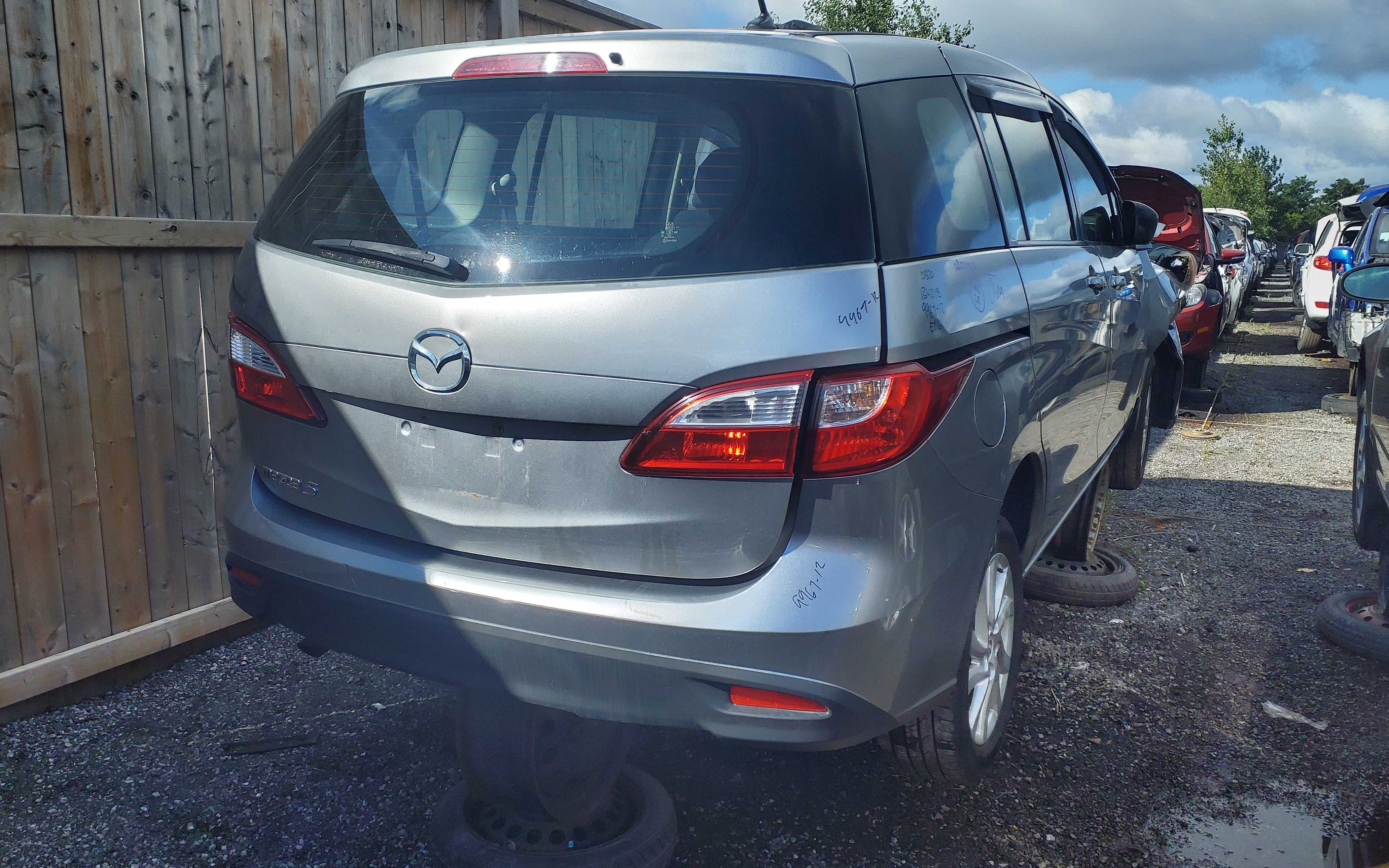 MAZDA MAZDA5 2012
