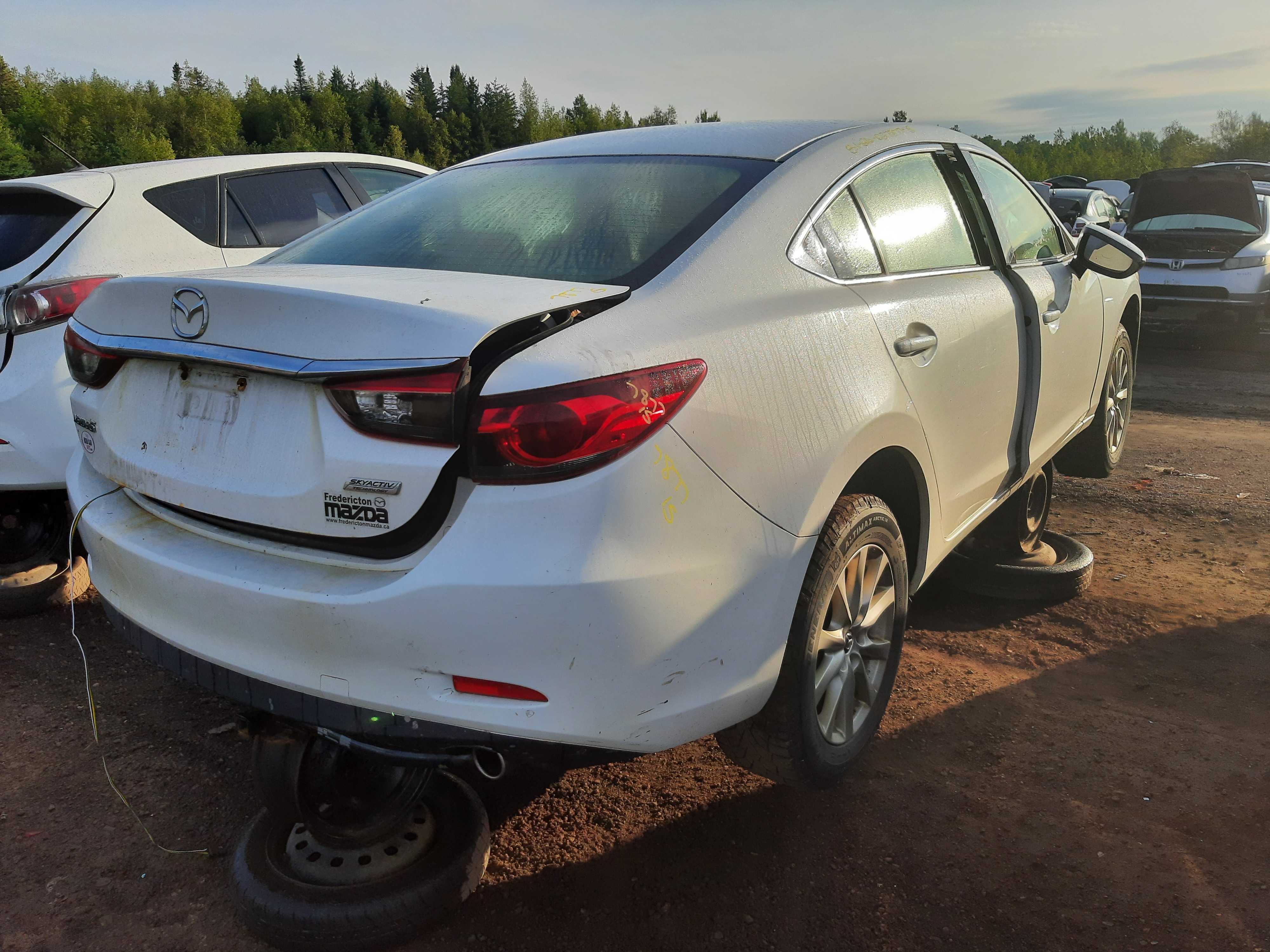 MAZDA MAZDA6 2015