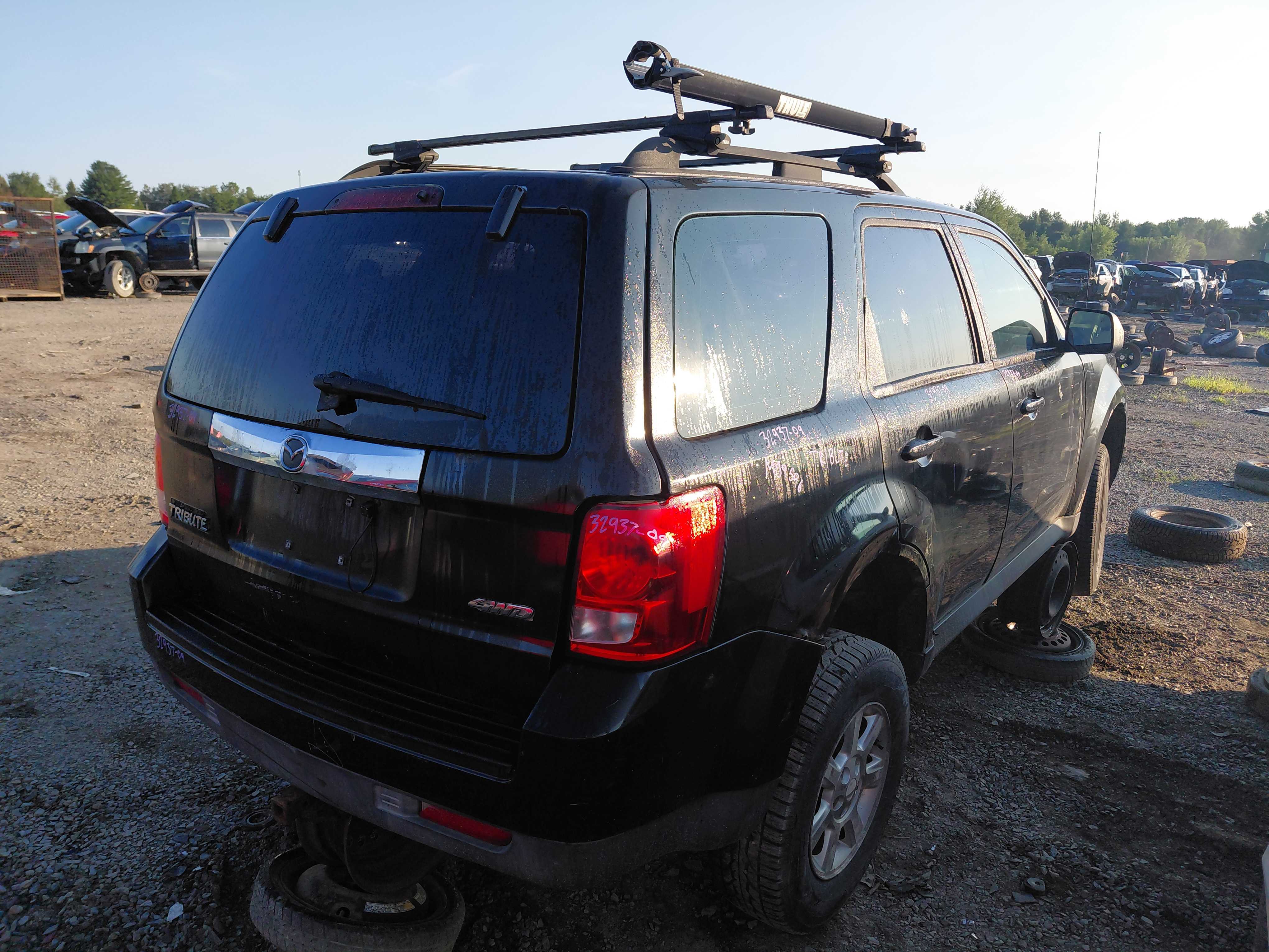 MAZDA TRIBUTE 2009