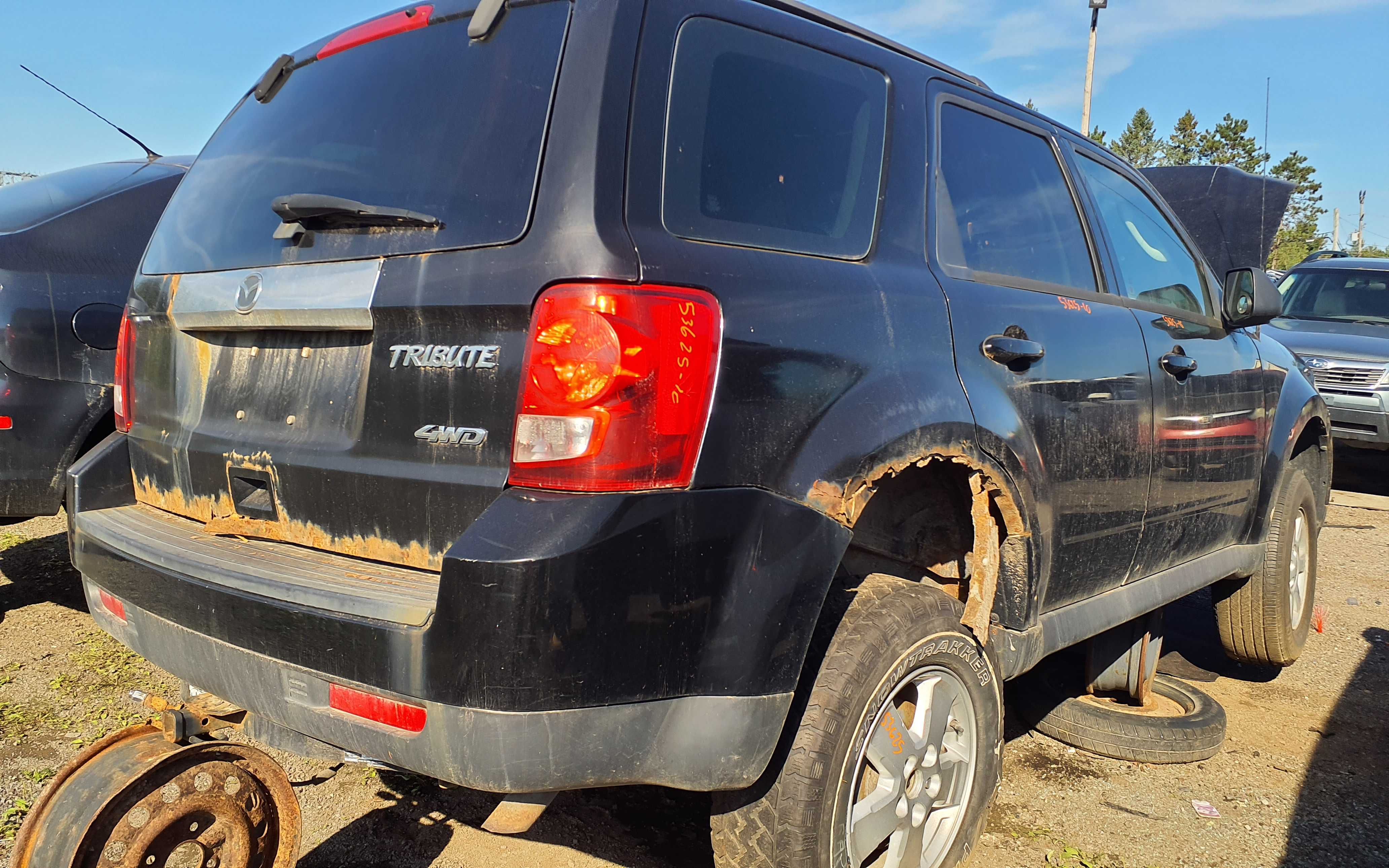 MAZDA TRIBUTE 2010