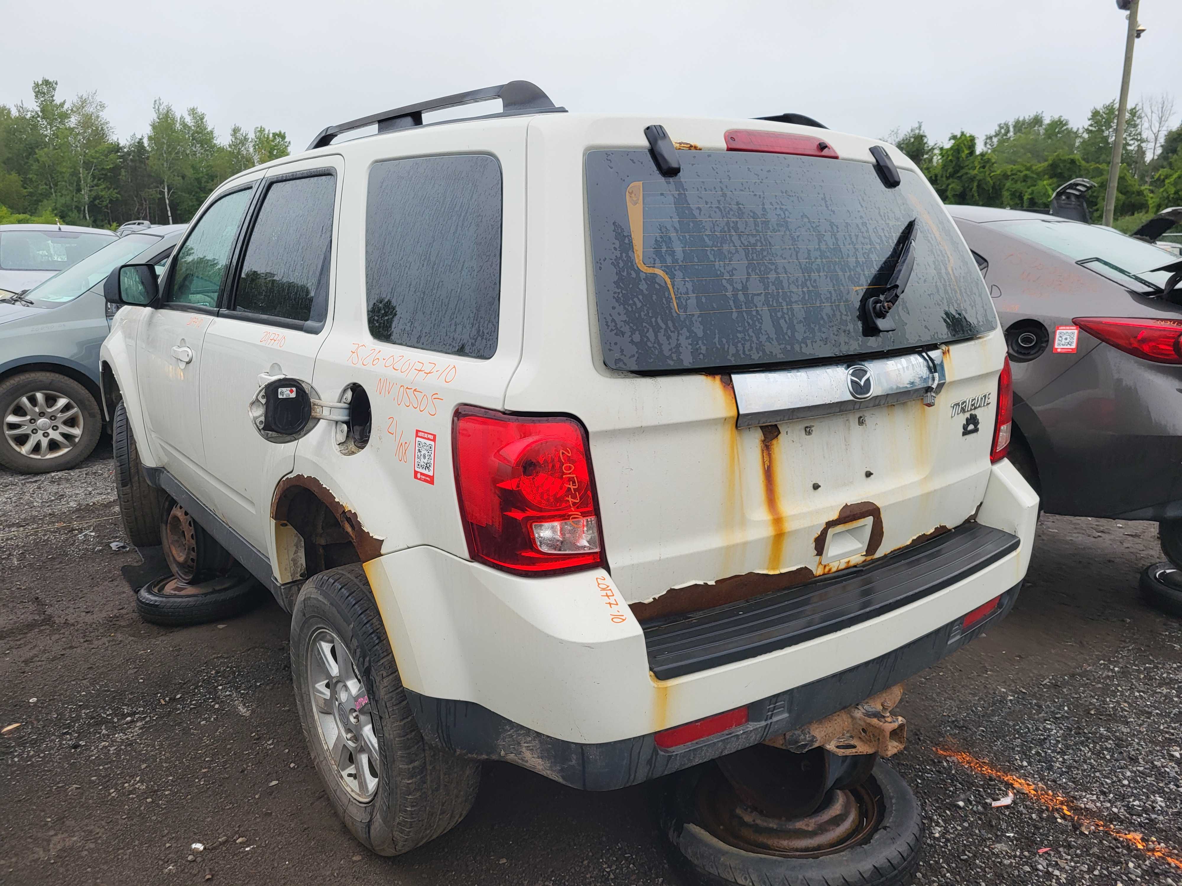 MAZDA TRIBUTE 2010