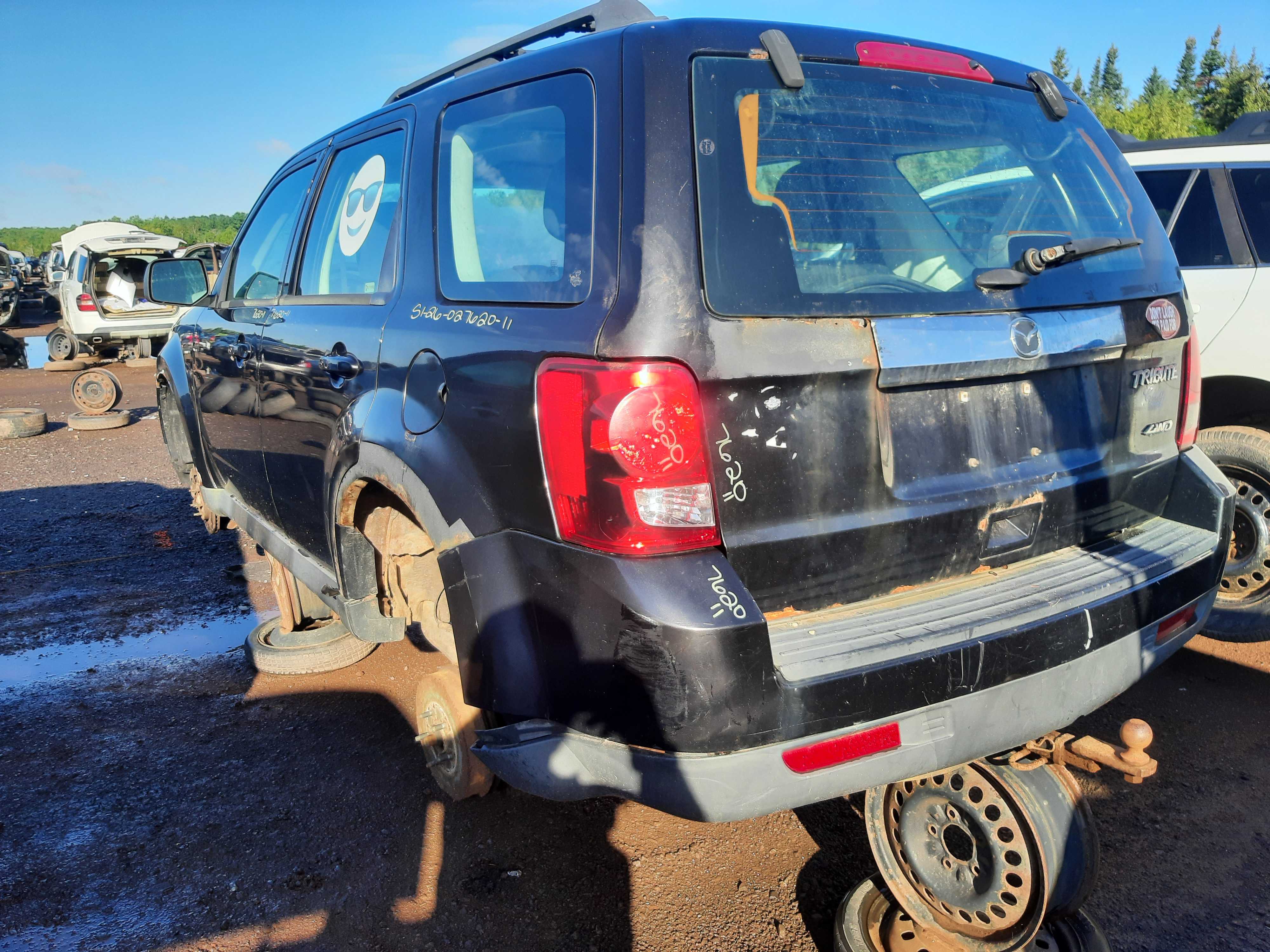 MAZDA TRIBUTE 2011