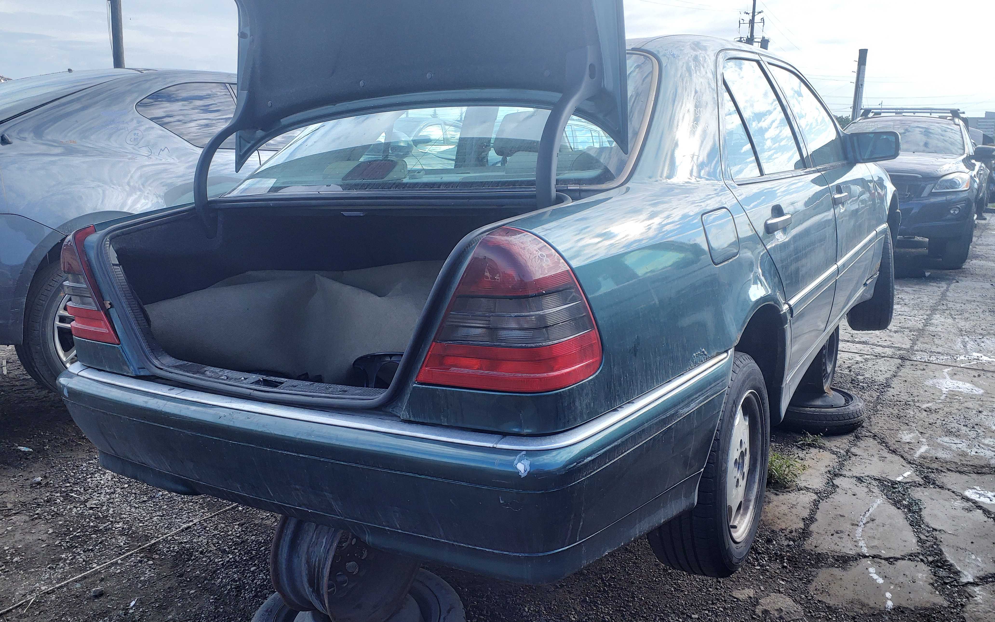 MERCEDES-BENZ C-CLASS 2000