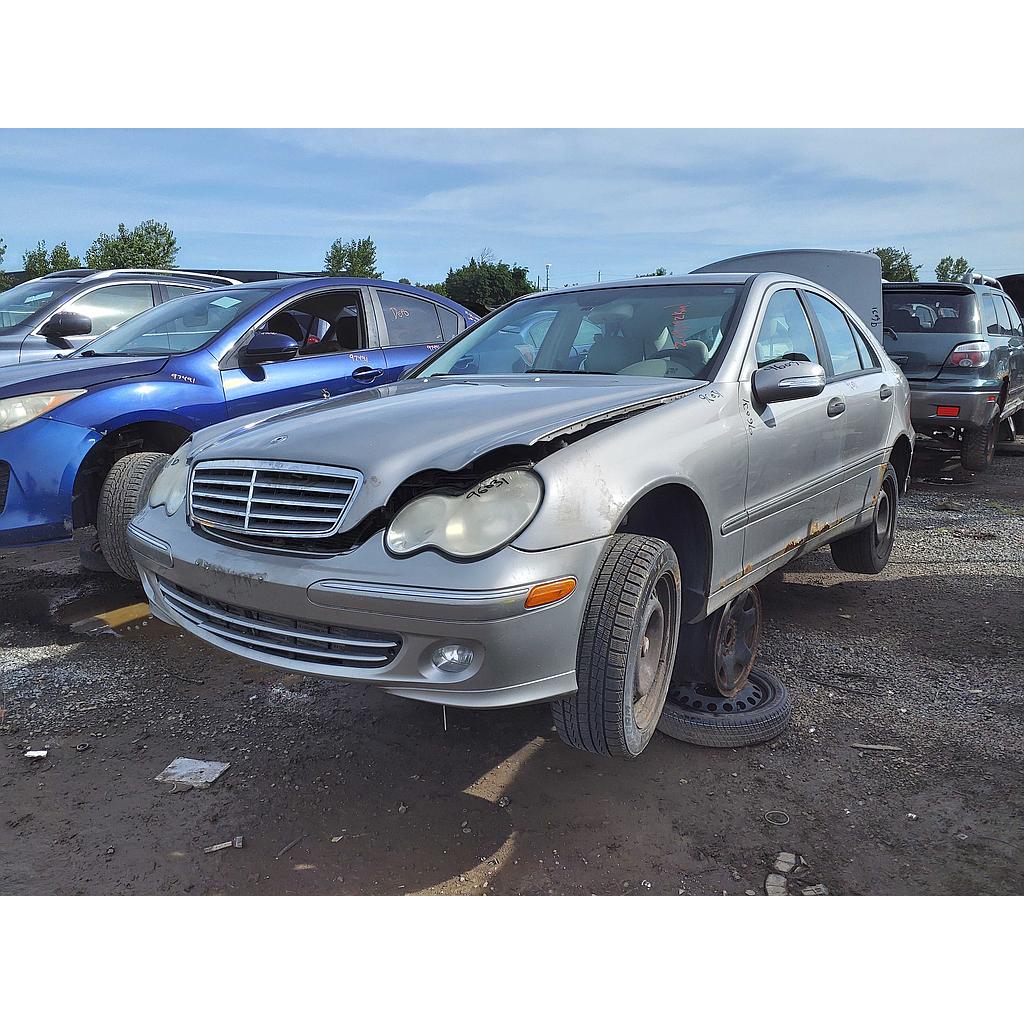 MERCEDES-BENZ C-CLASS 2005