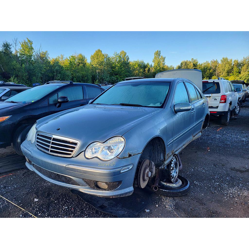 MERCEDES-BENZ C-CLASS 2005