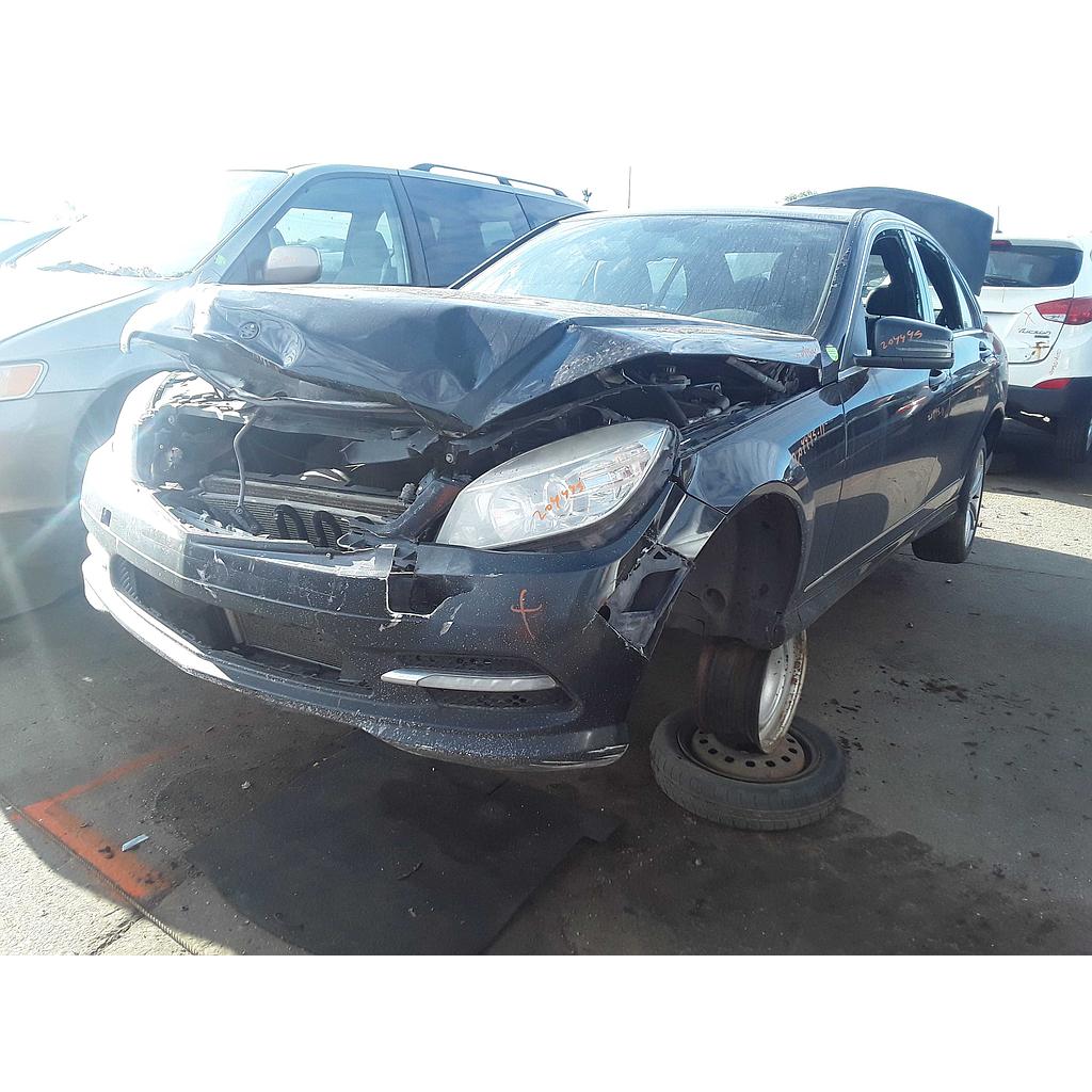 MERCEDES-BENZ C-CLASS 2011