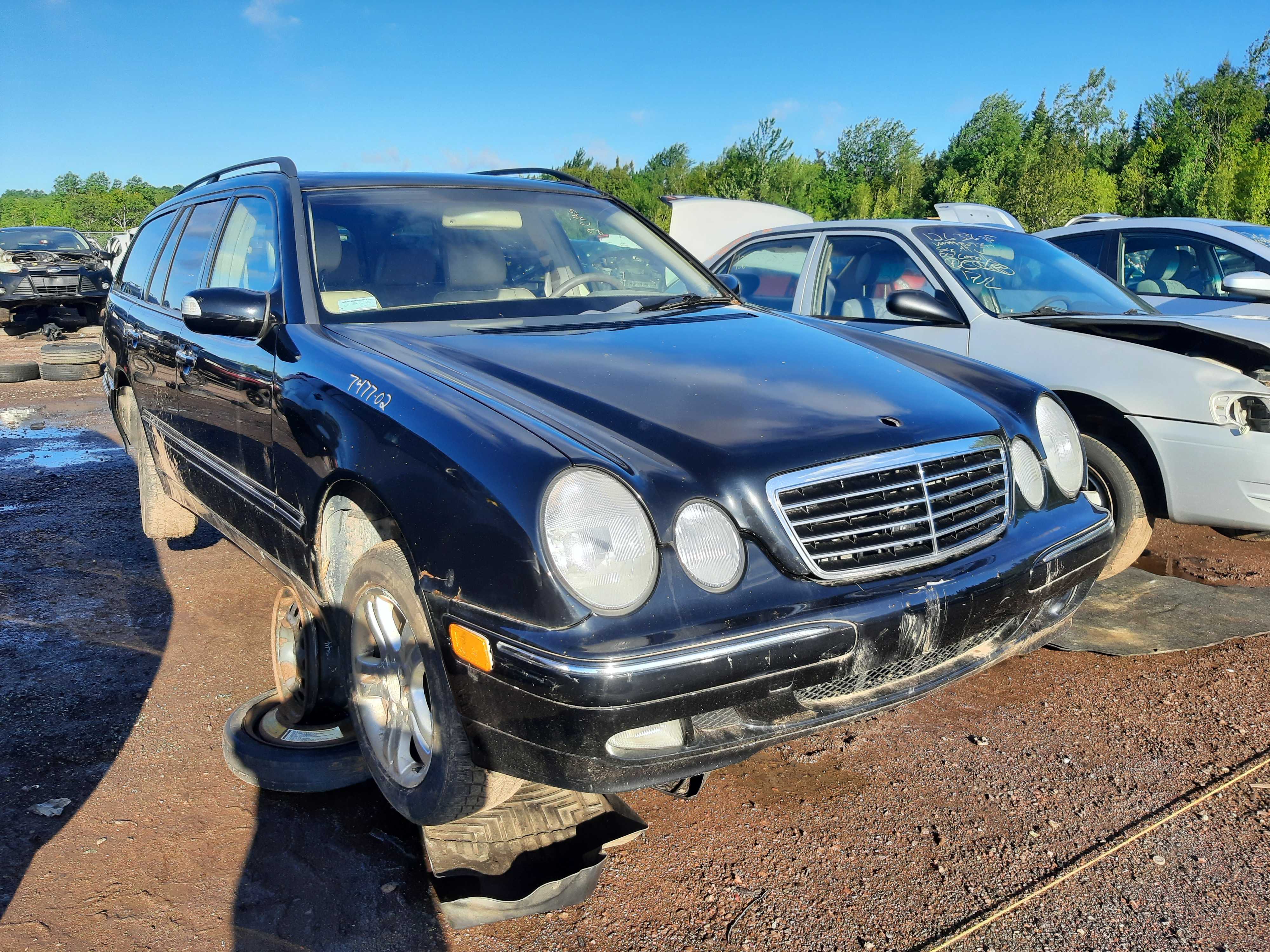 MERCEDES-BENZ E-CLASS 2002