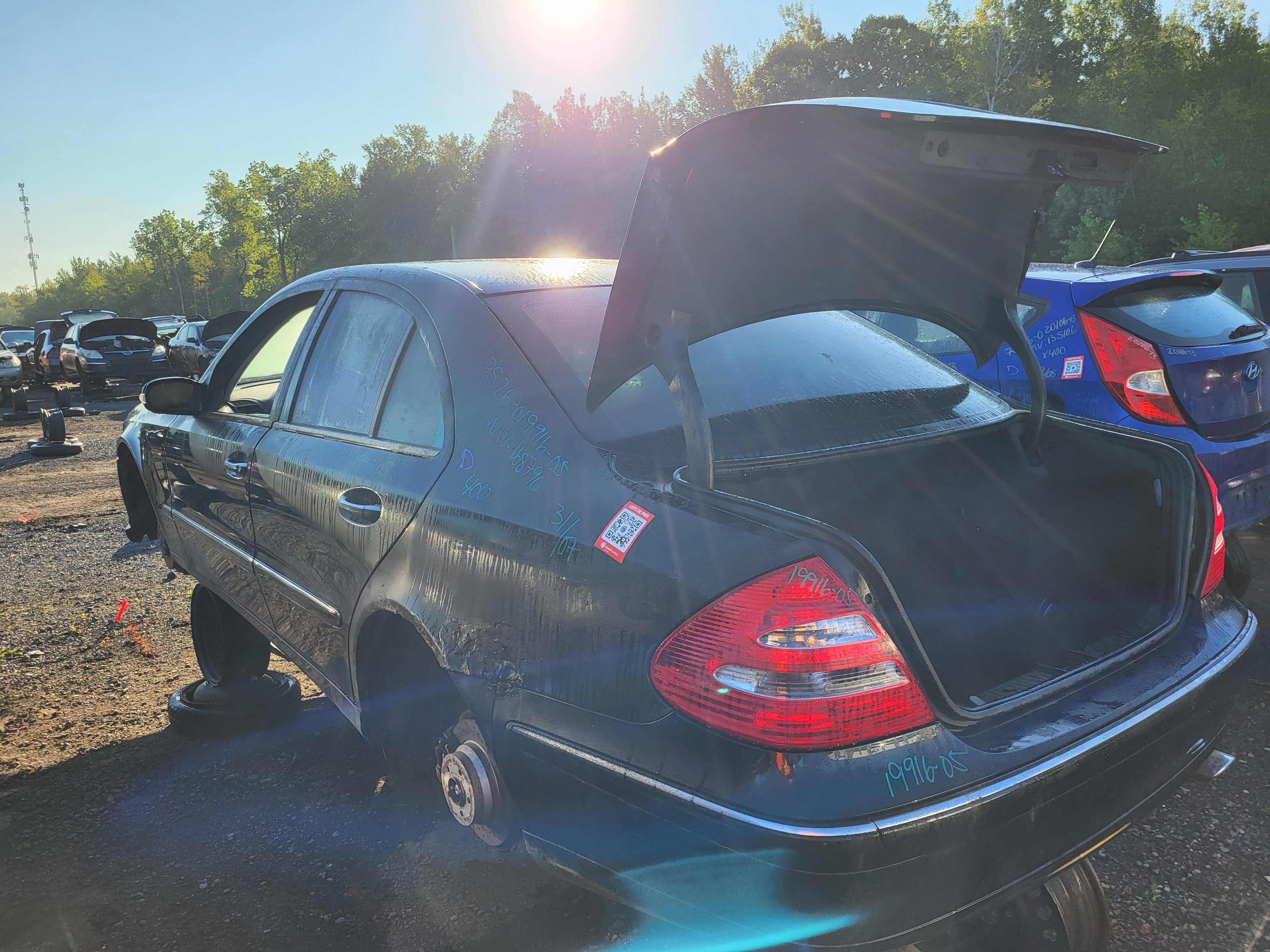 MERCEDES-BENZ E-CLASS 2005
