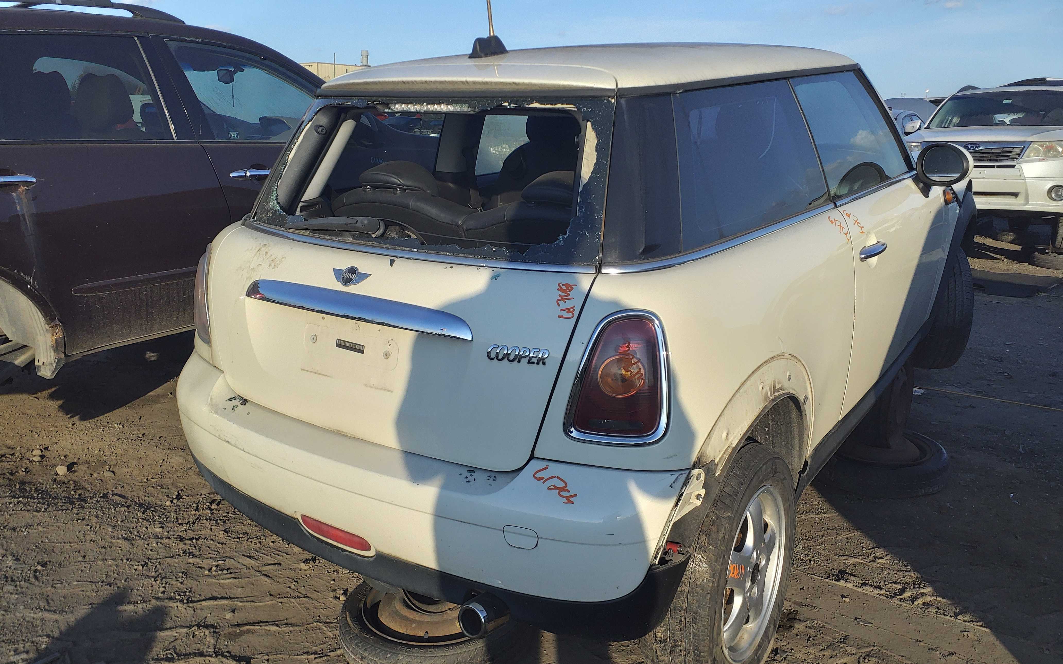 MINI COOPER 2010