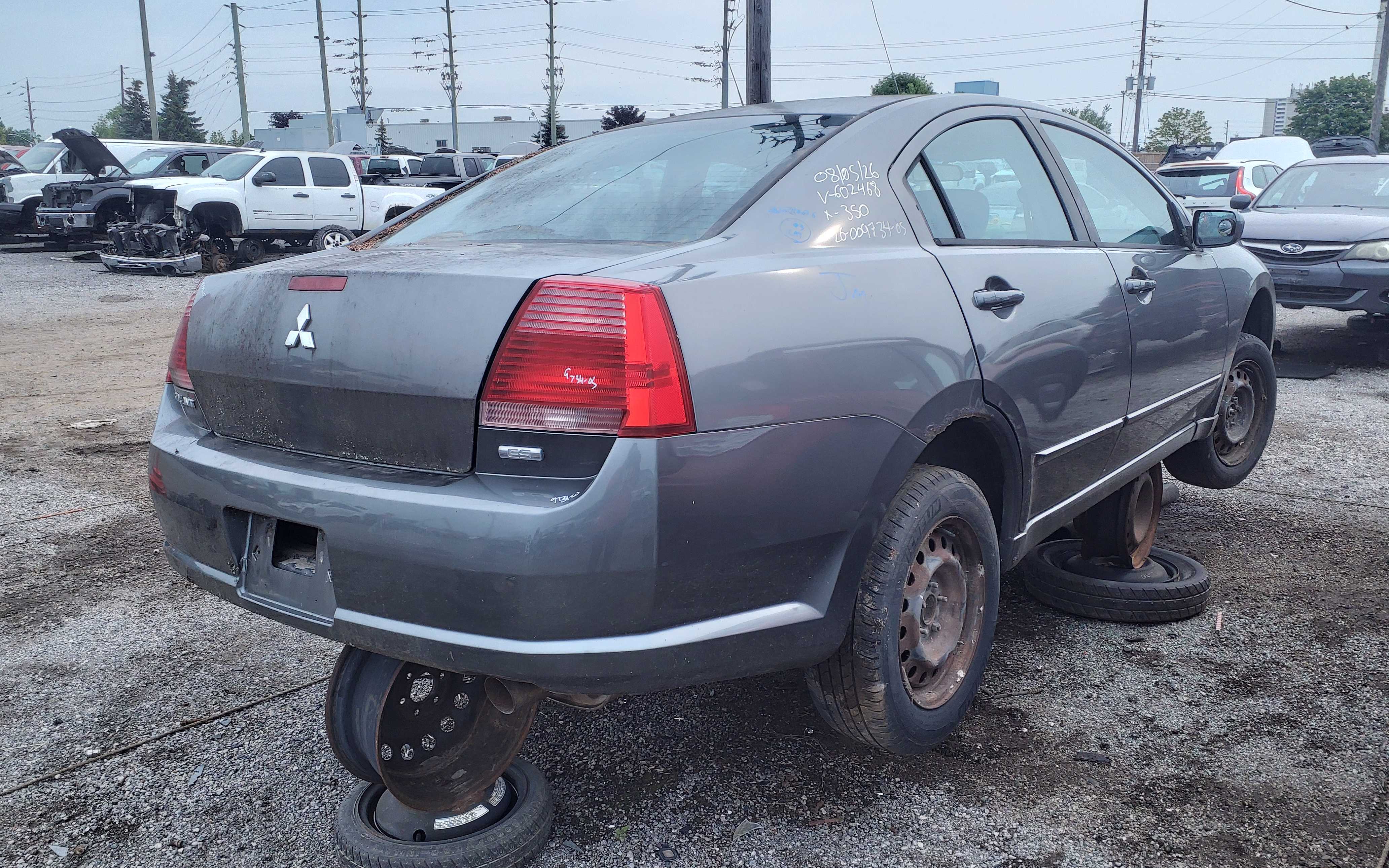 MITSUBISHI GALANT 2005