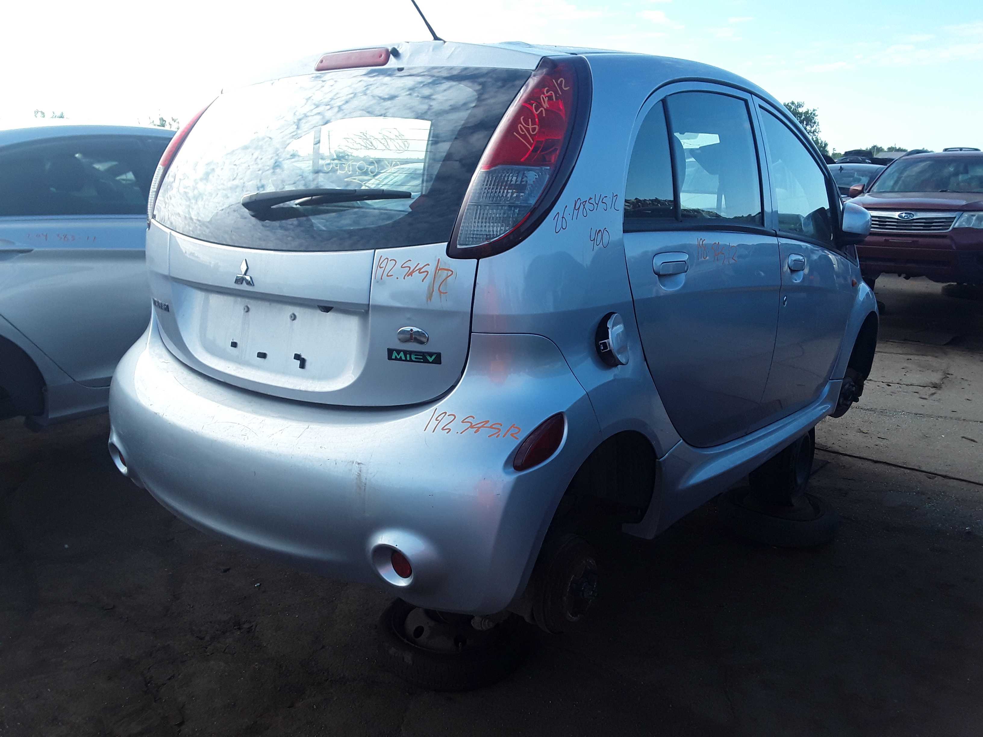 MITSUBISHI I-MIEV 2012