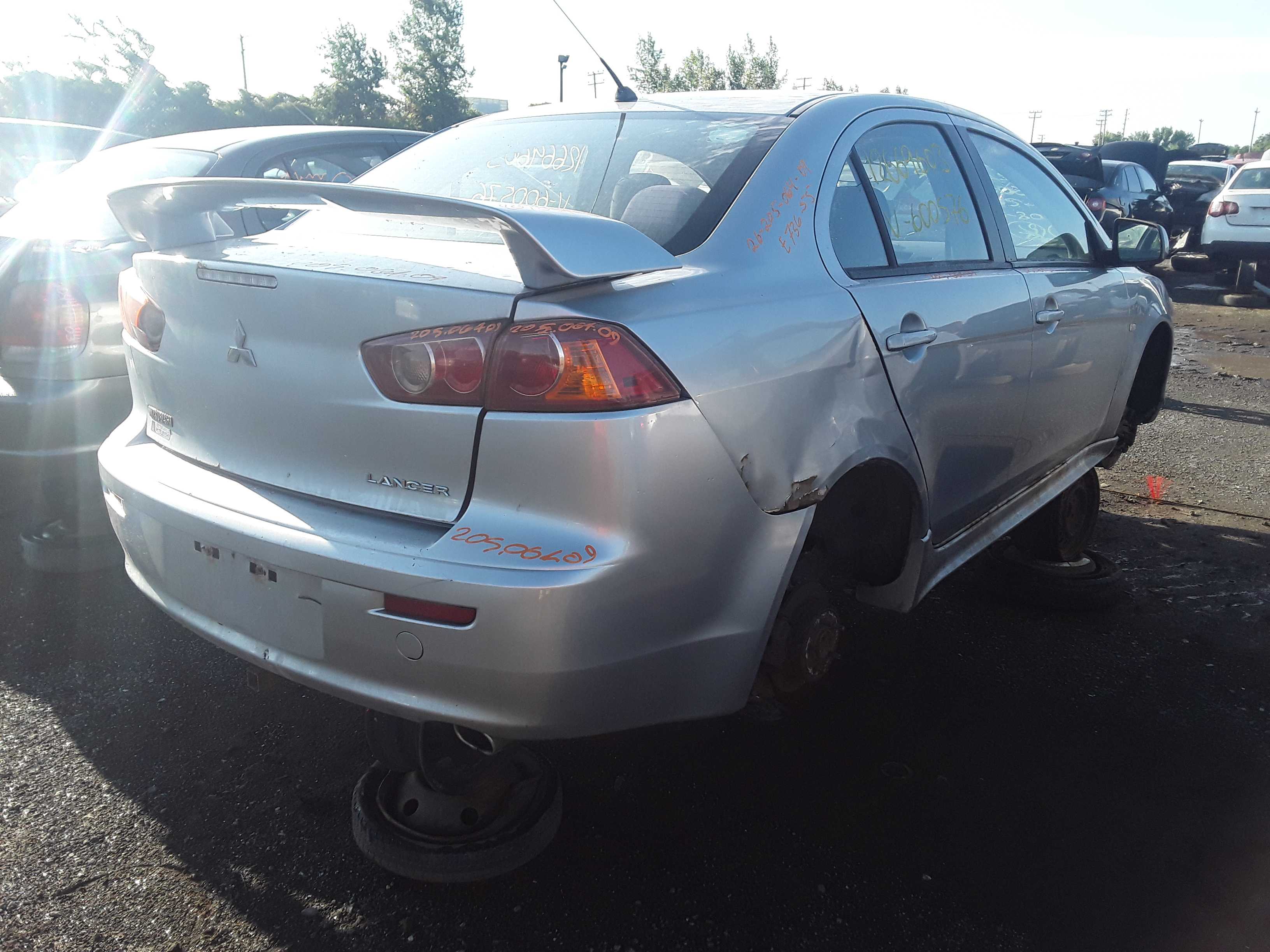 MITSUBISHI LANCER 2009