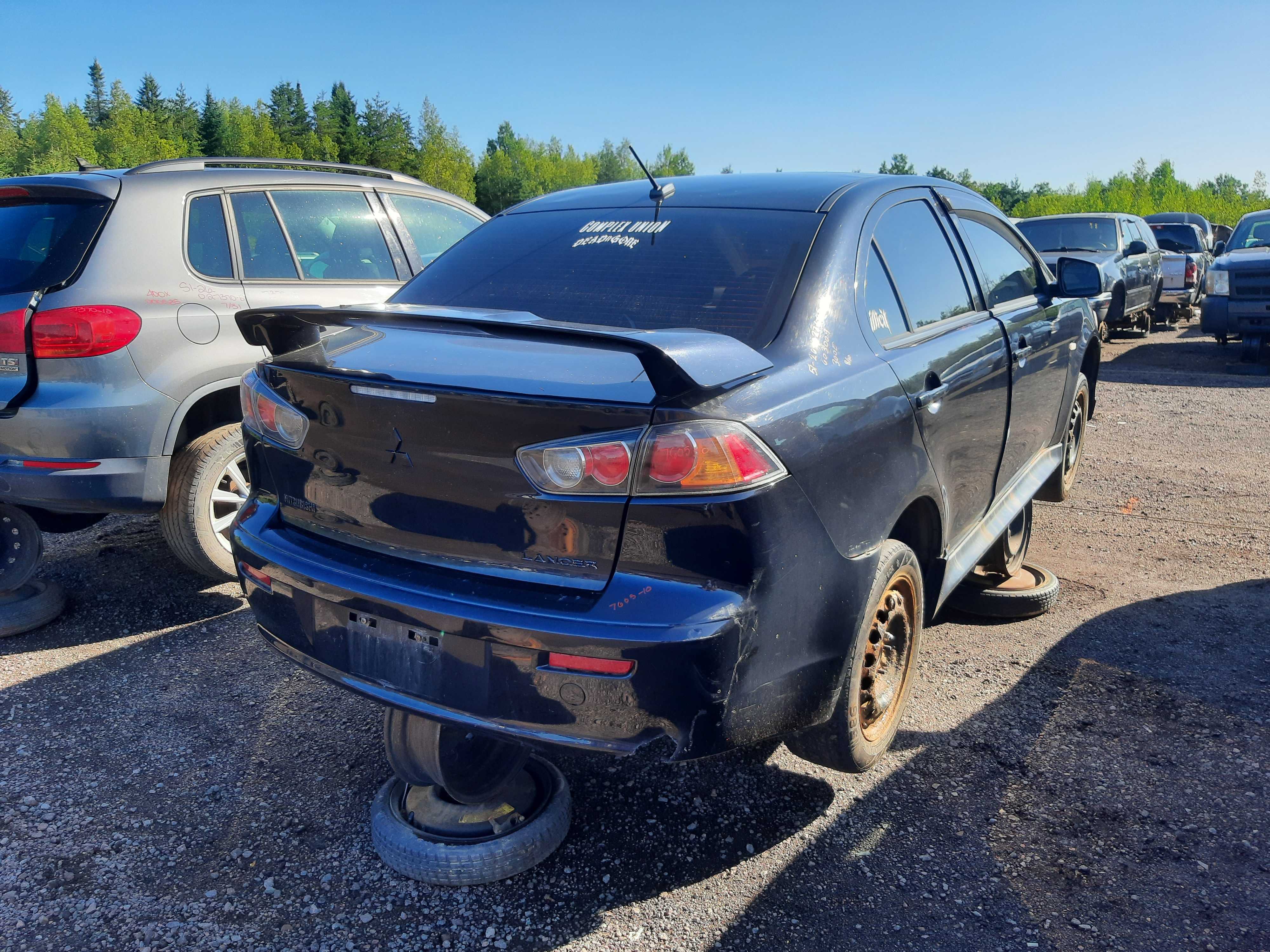 MITSUBISHI LANCER 2010