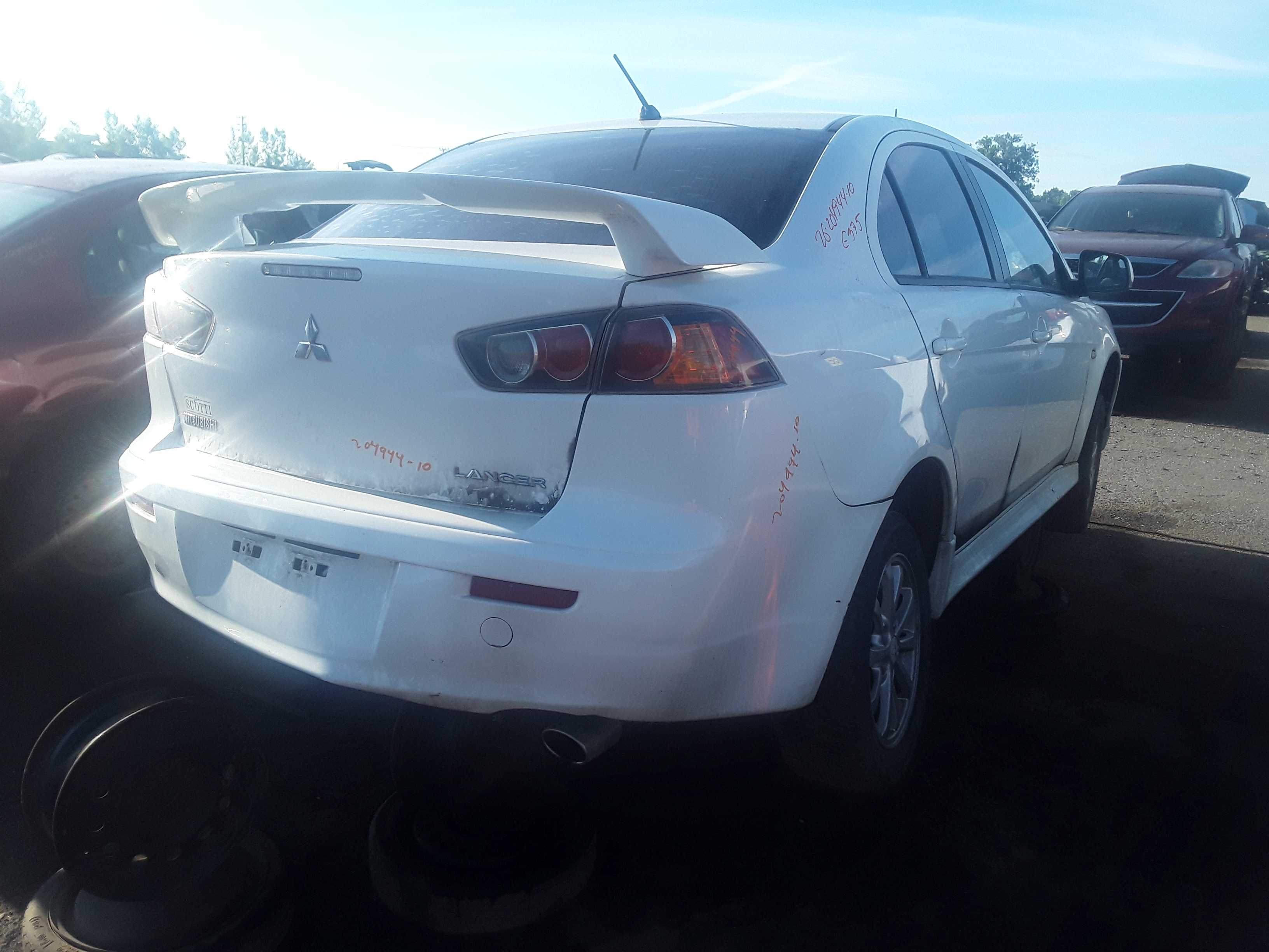 MITSUBISHI LANCER 2010