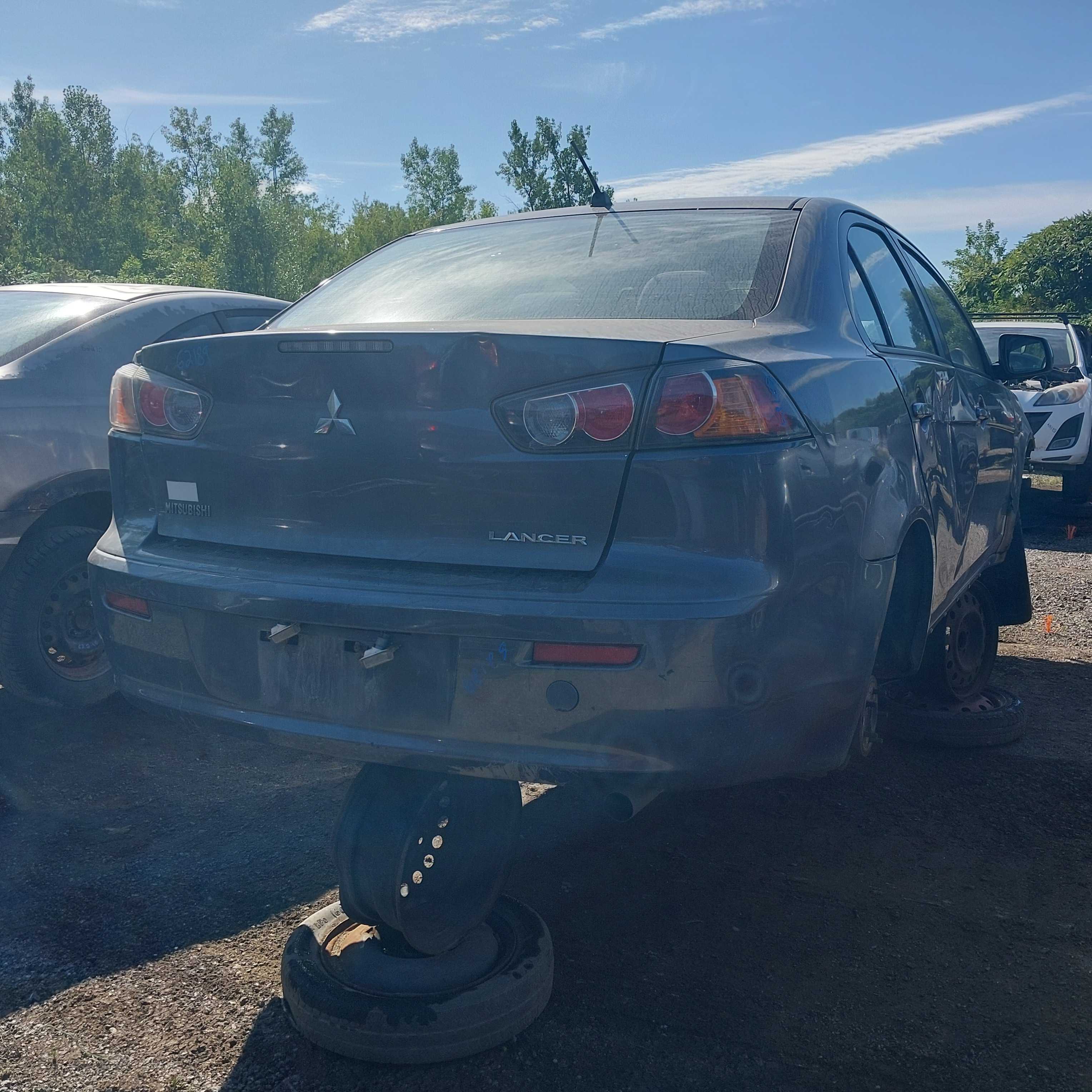 MITSUBISHI LANCER 2010