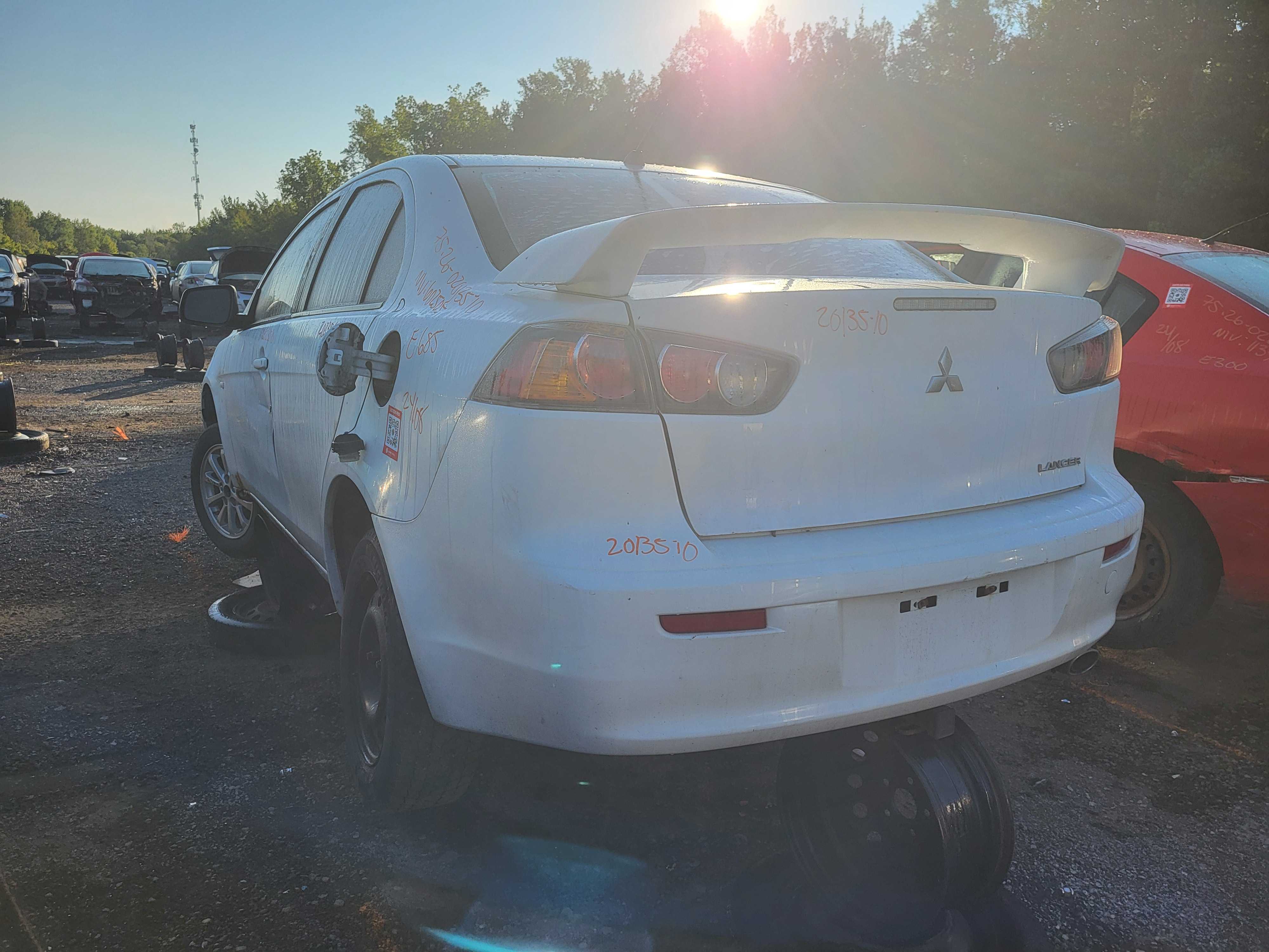 MITSUBISHI LANCER 2010