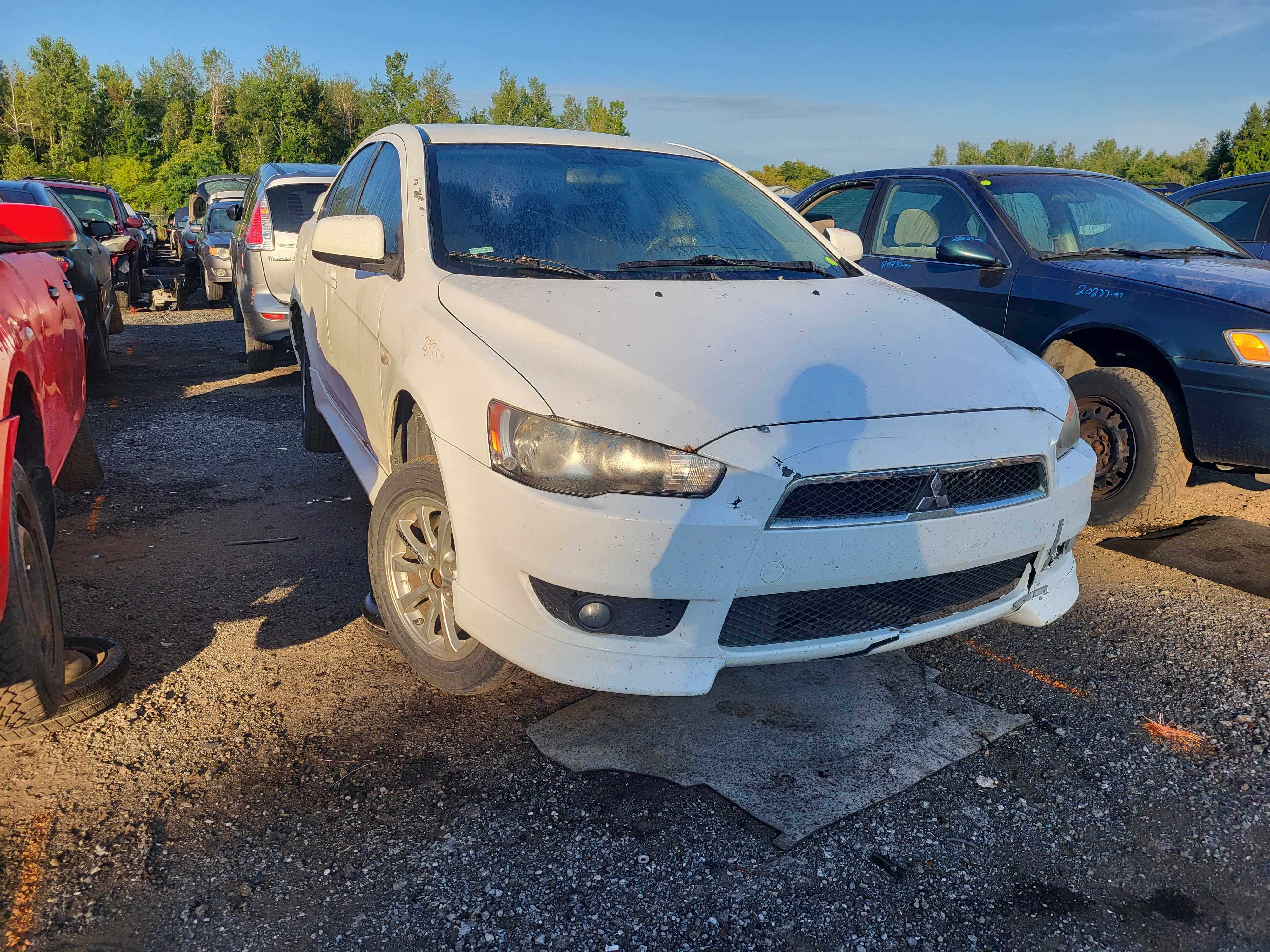 MITSUBISHI LANCER 2010