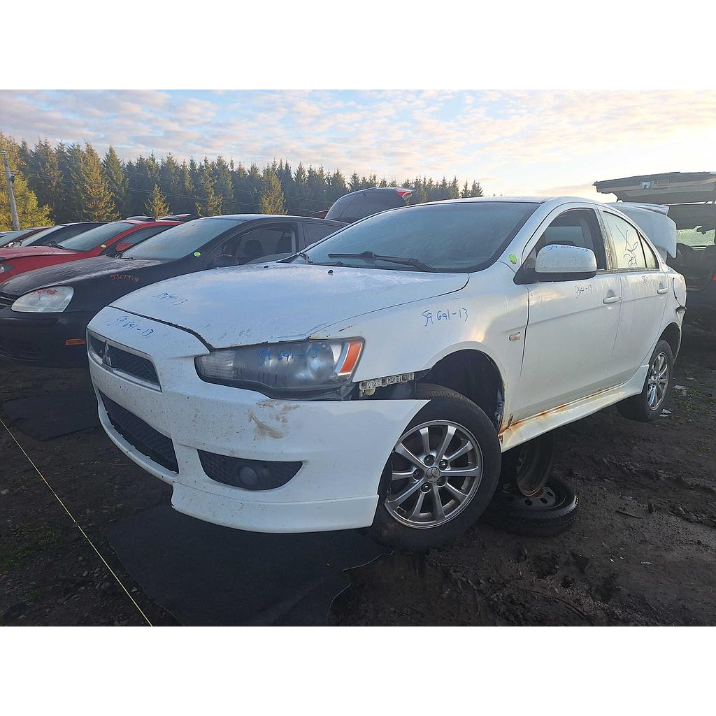 MITSUBISHI LANCER 2013