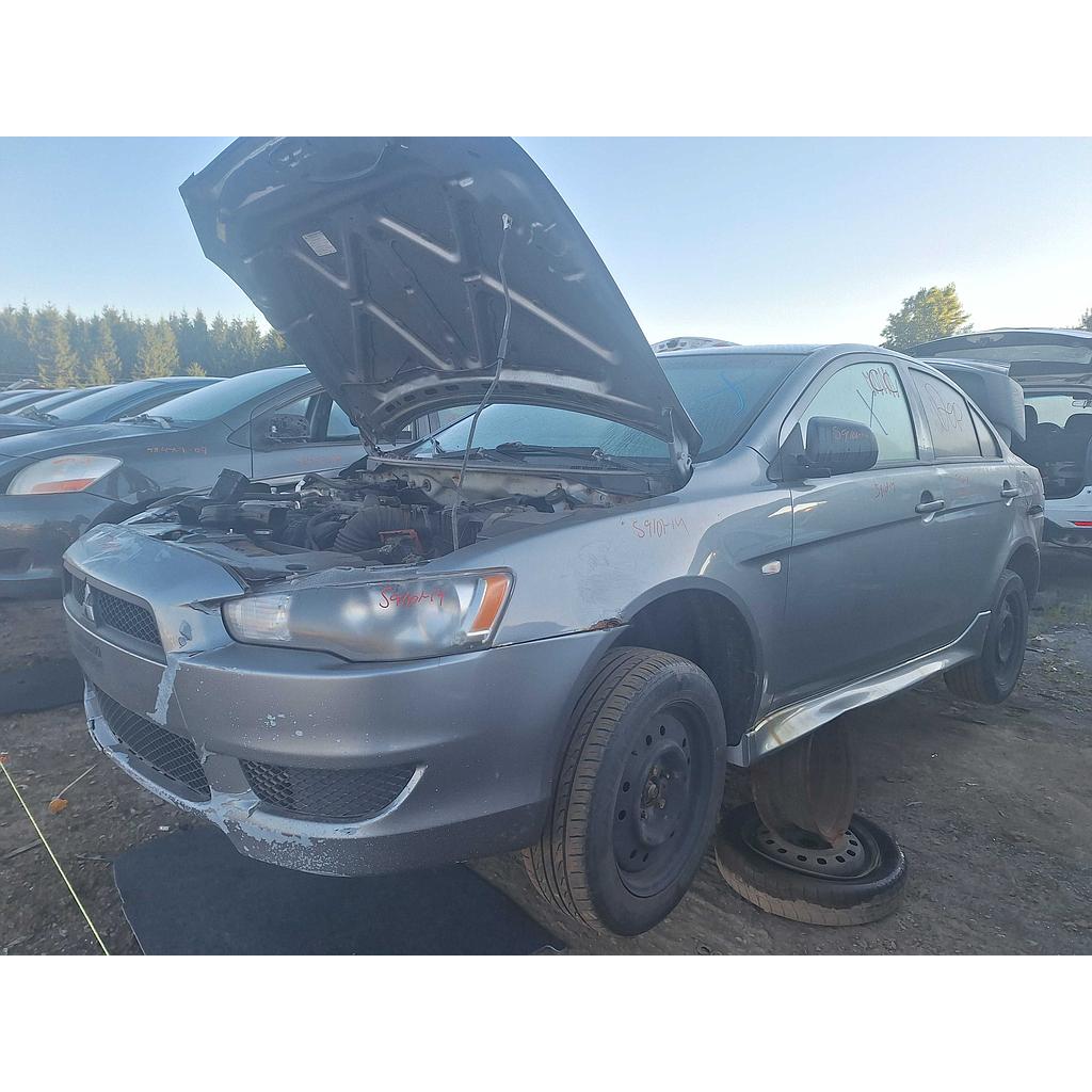 MITSUBISHI LANCER 2014