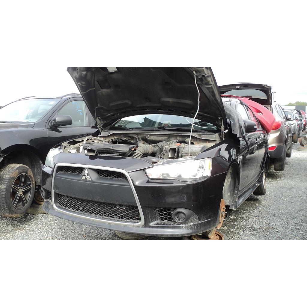 MITSUBISHI LANCER 2015