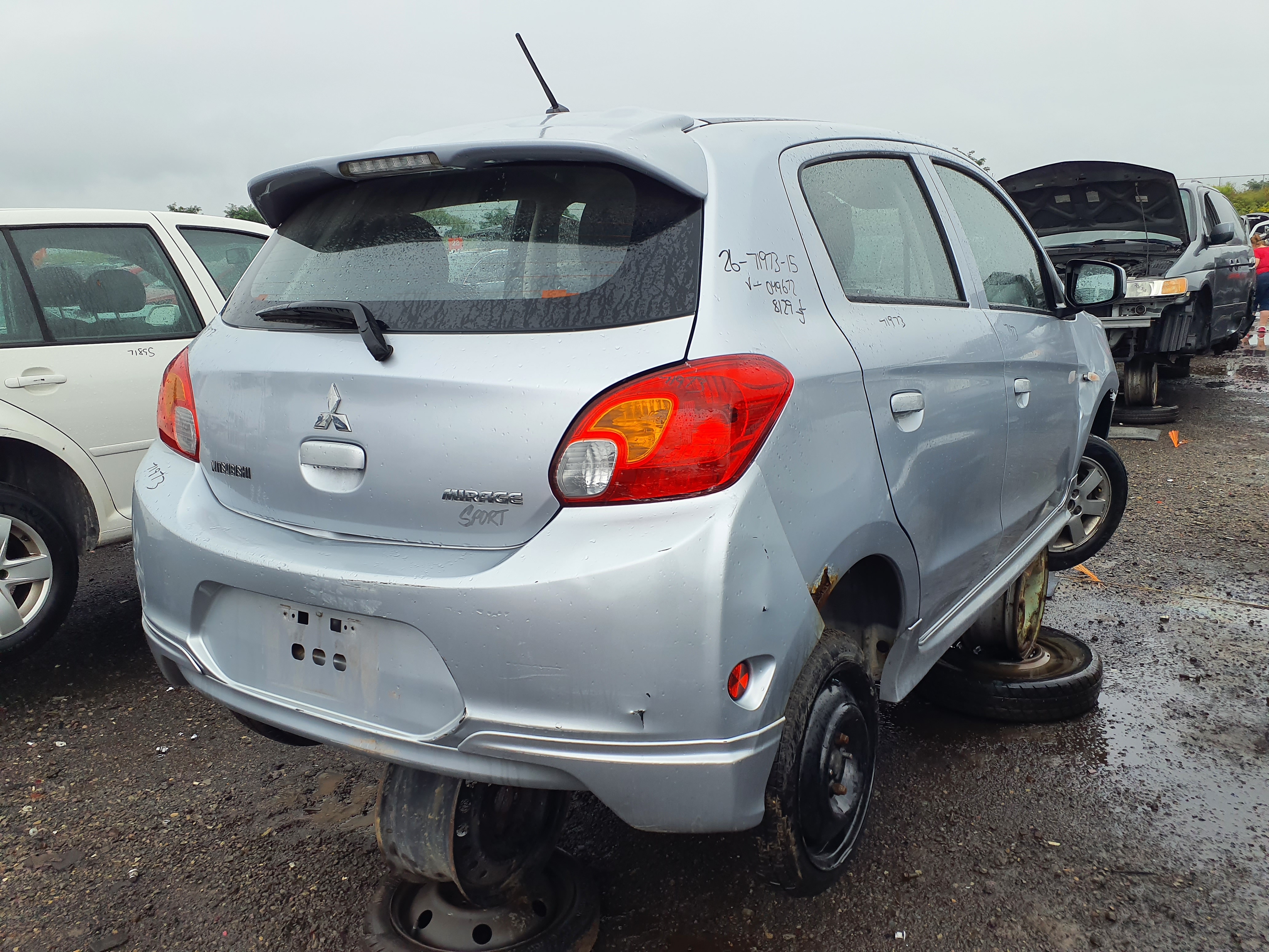 MITSUBISHI MIRAGE 2015
