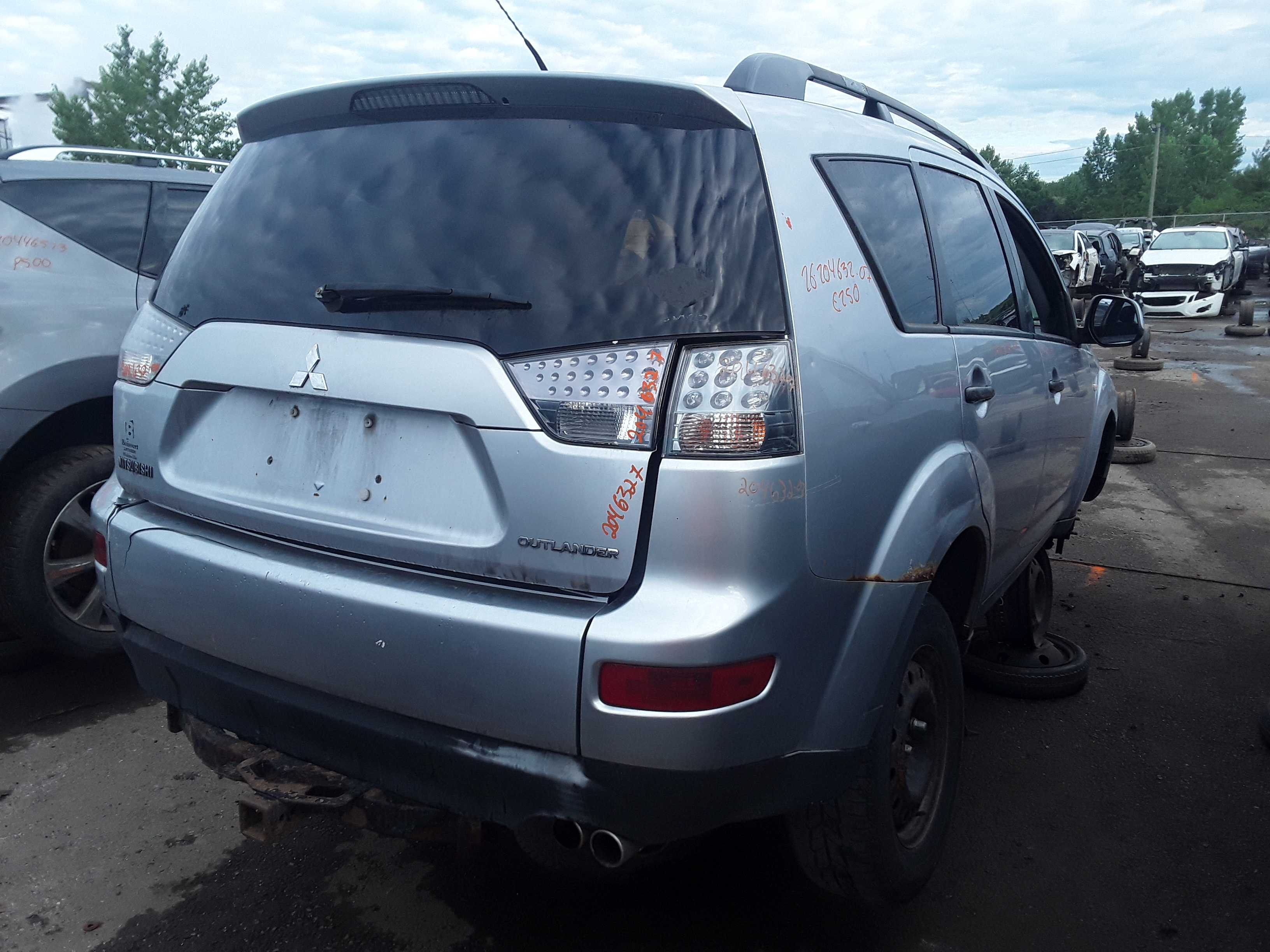 MITSUBISHI OUTLANDER 2007