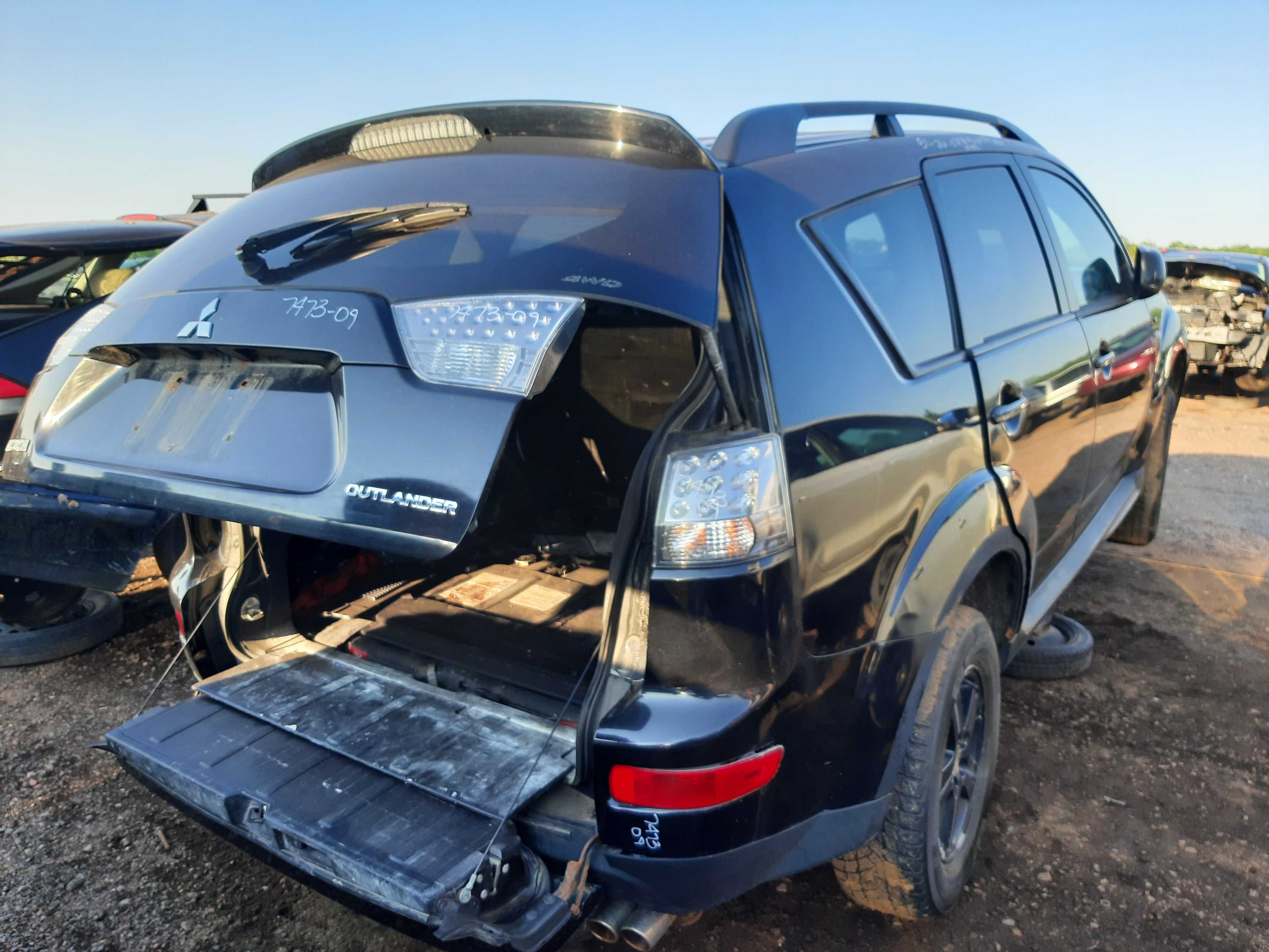 MITSUBISHI OUTLANDER 2009