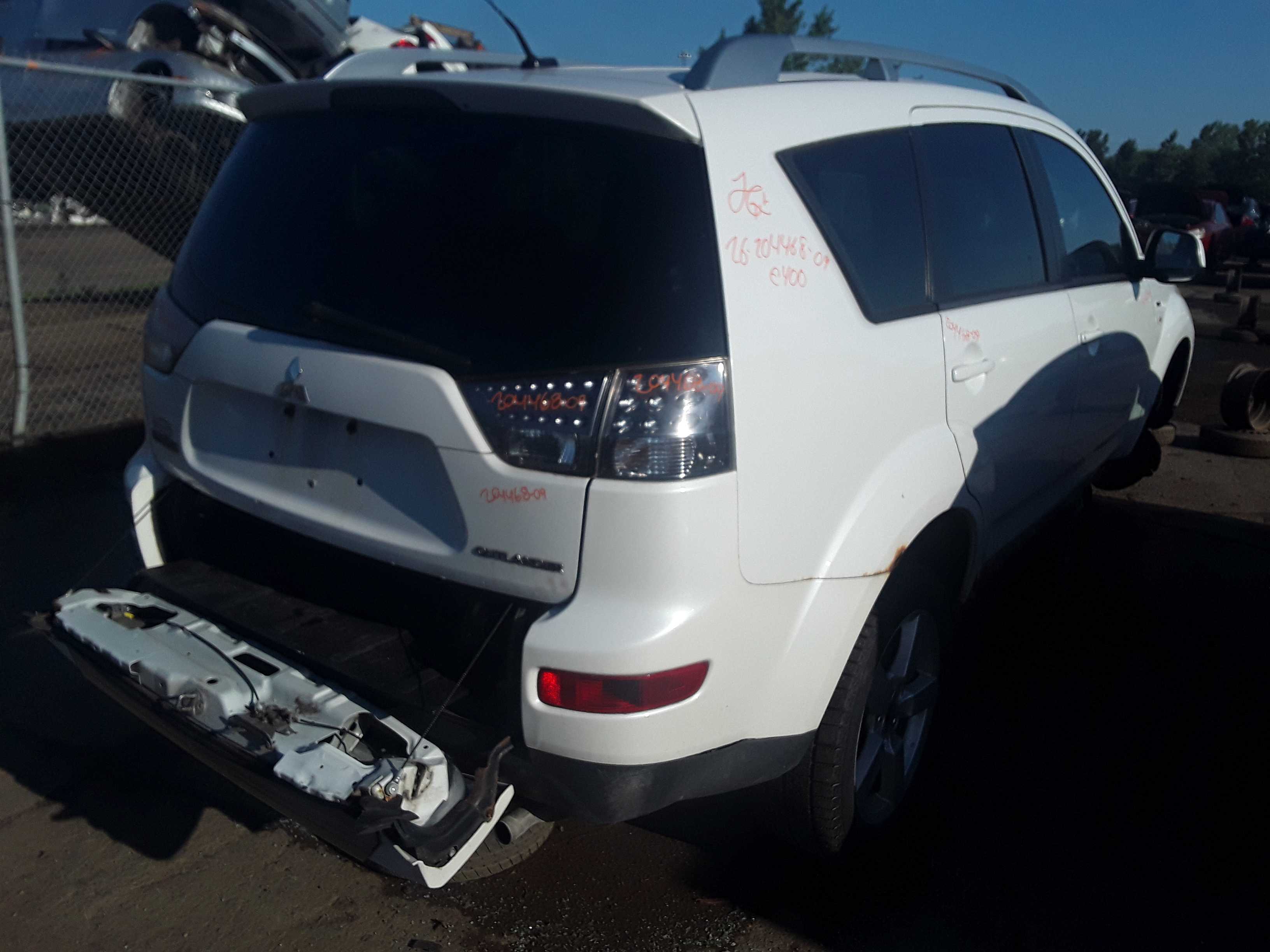 MITSUBISHI OUTLANDER 2009