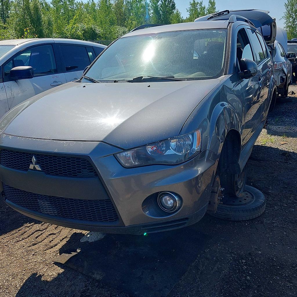 MITSUBISHI OUTLANDER 2010