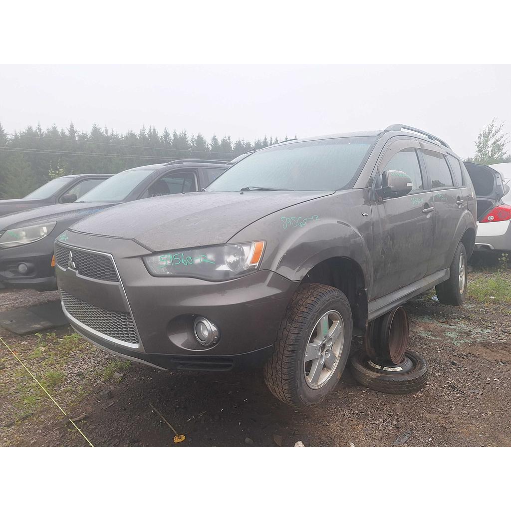 MITSUBISHI OUTLANDER 2012
